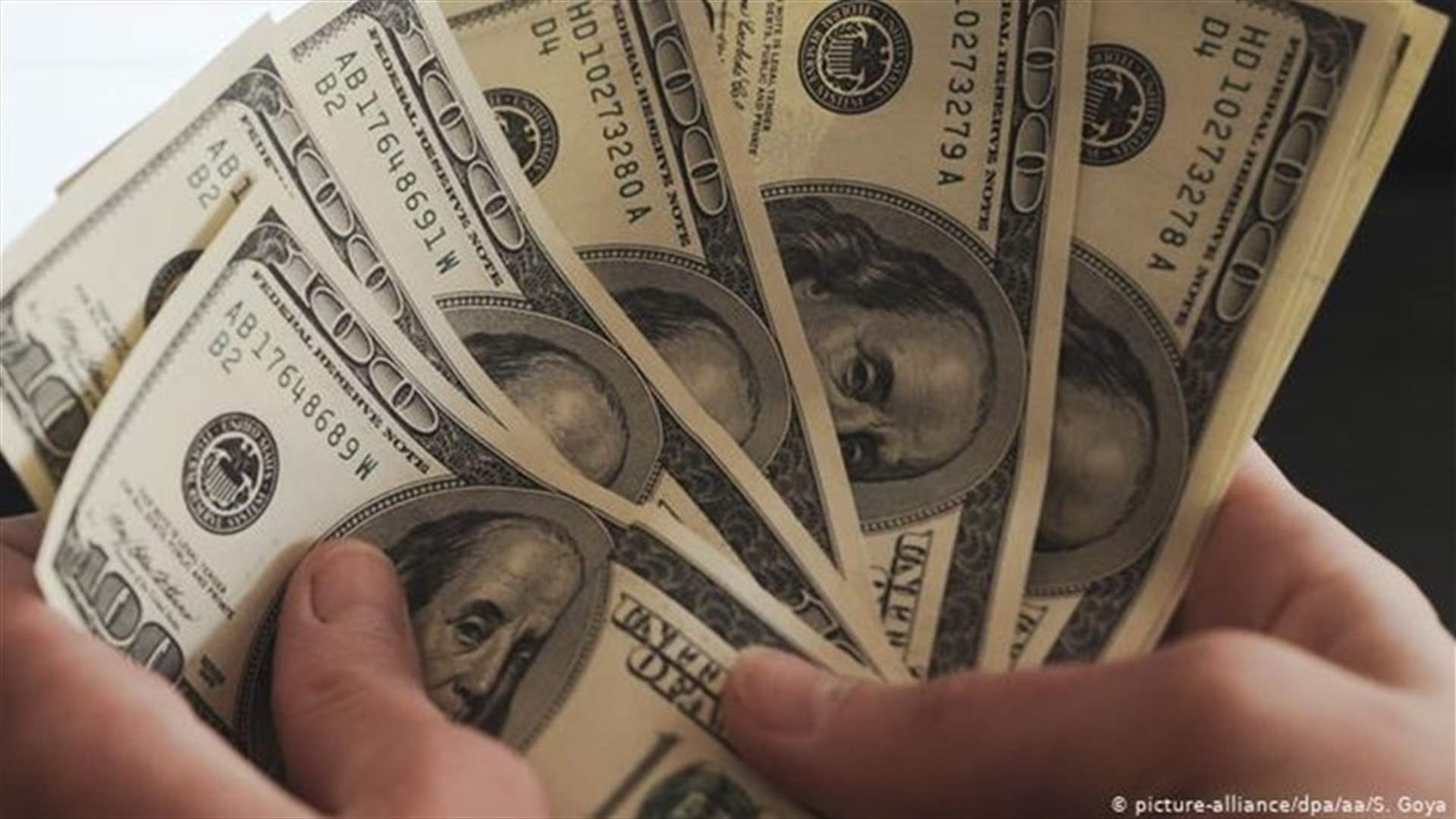 في الكويت... قصة حب على الانترنت تحولت إلى استغلال وإنفاق 180 ألف دولار!