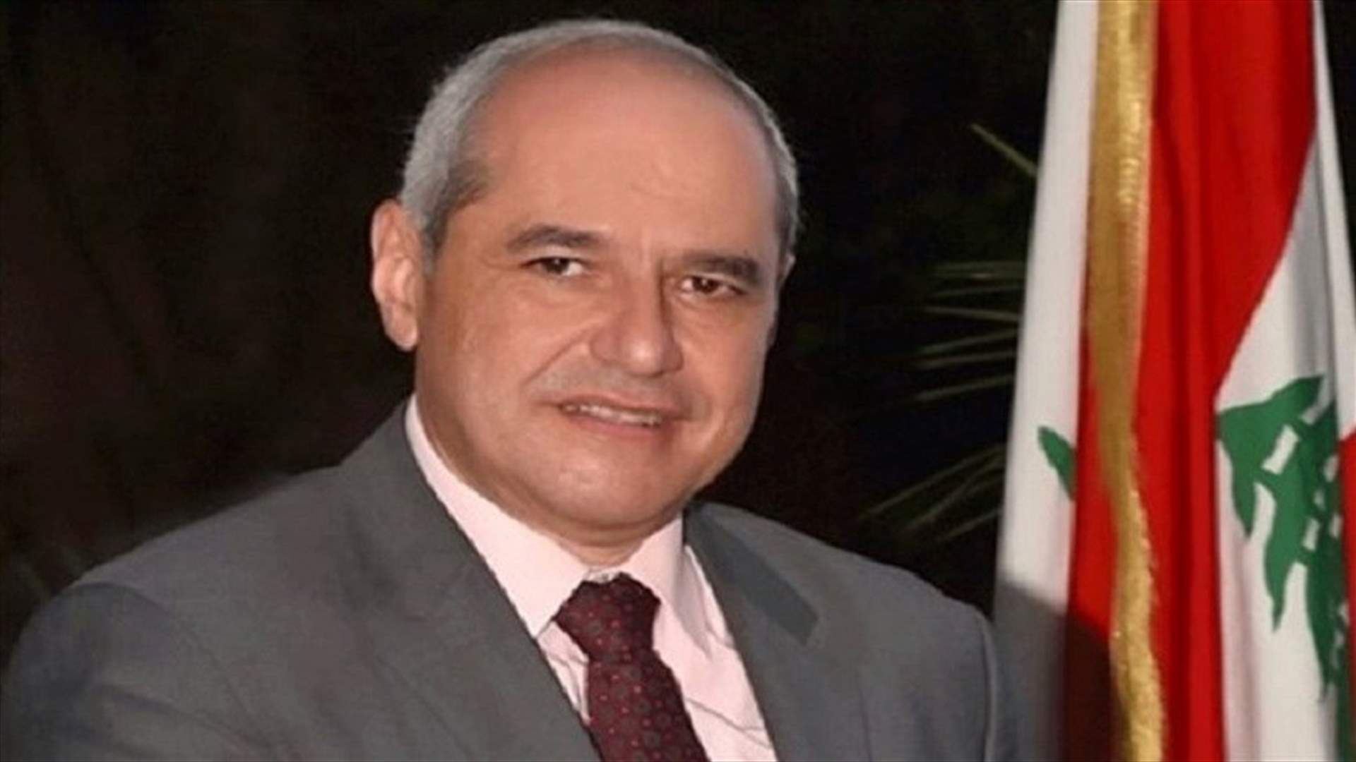 خلف يدعو نعمة إلى "الاعتذار" عن مخاطبته البيطار!