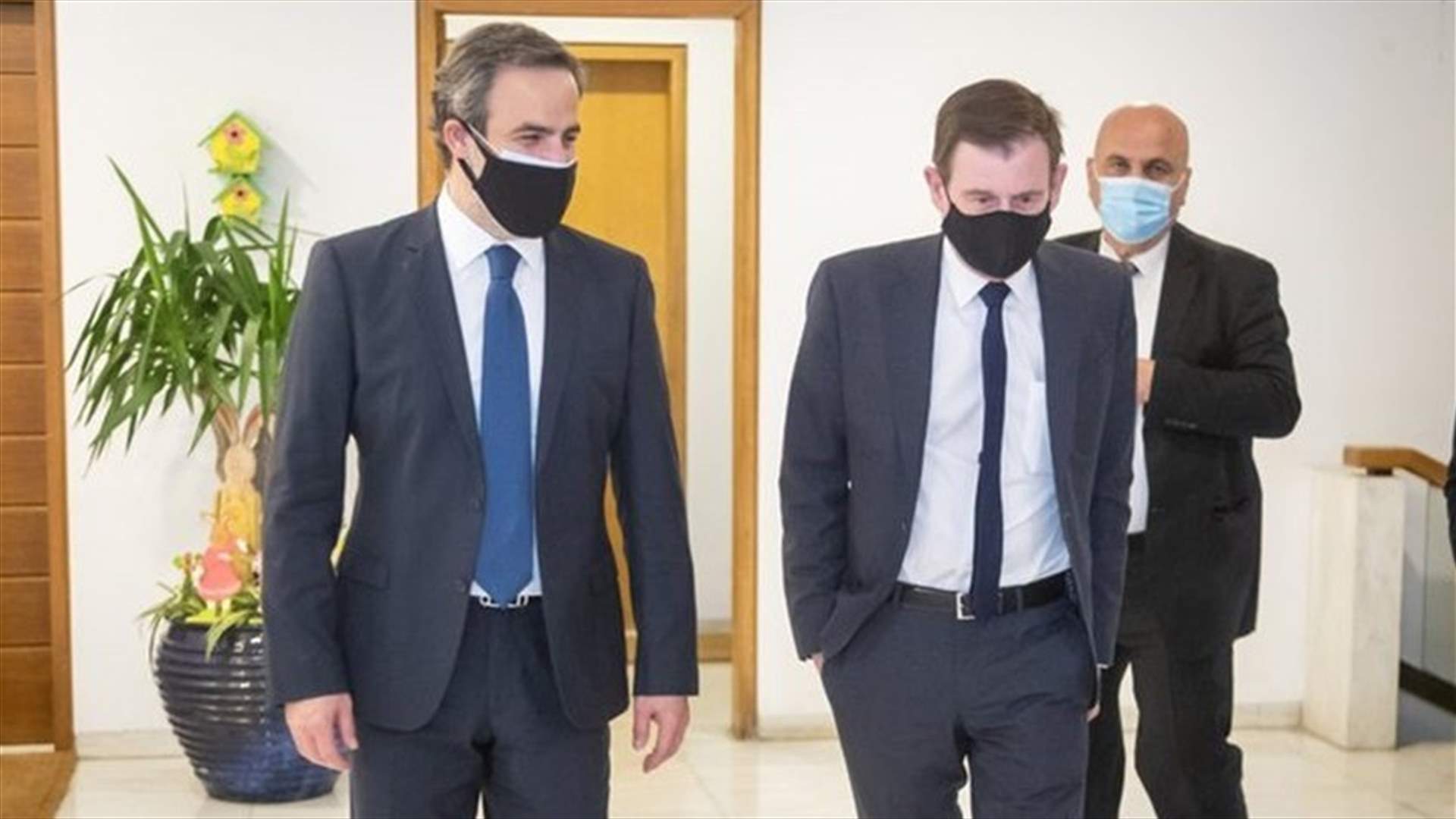Moawad meets with Hale, Shea