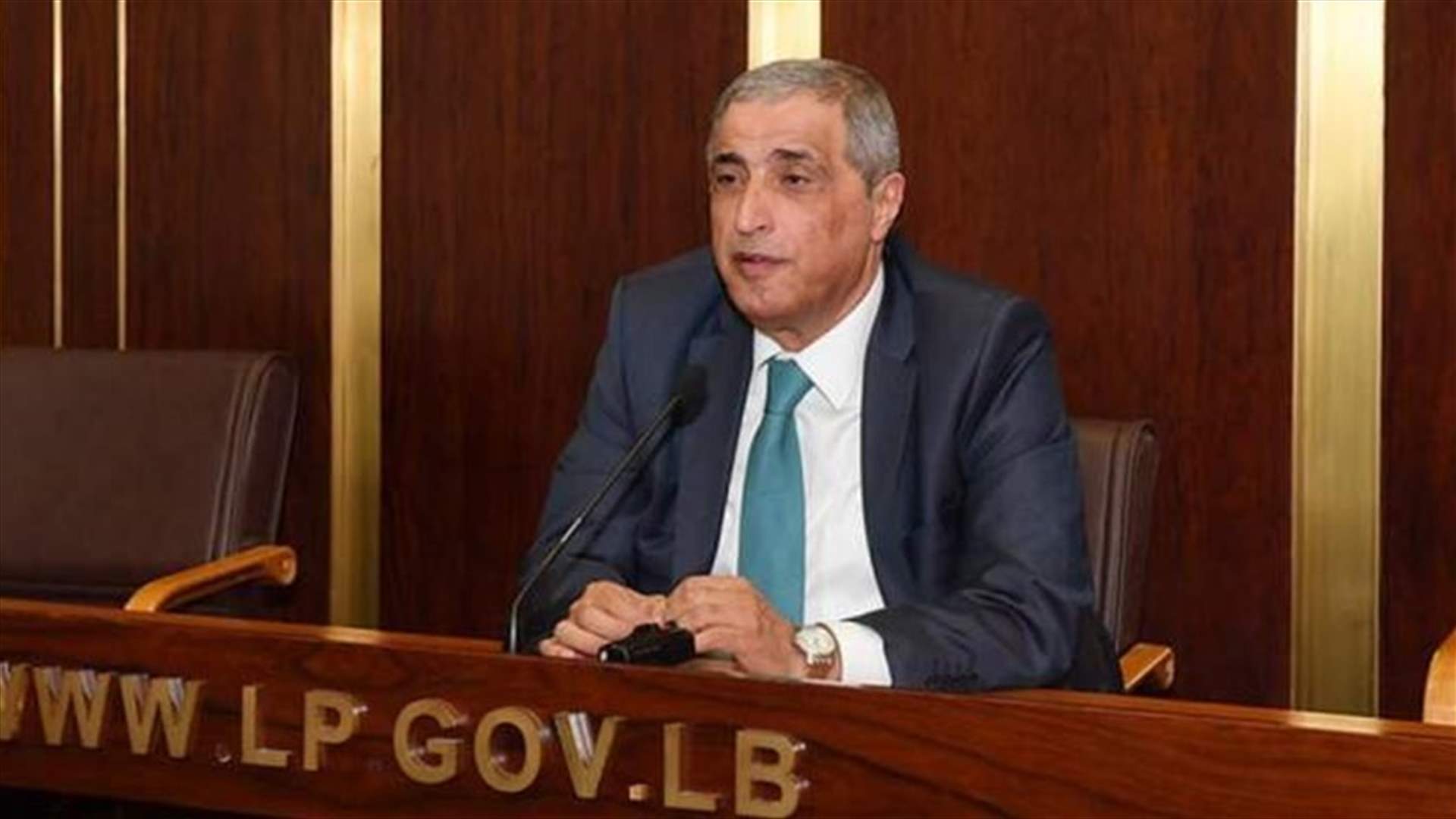 هاشم: مواجهة خطر الانهيار يبدأ بحكومة فاعلة ومن غير الحزبيين
