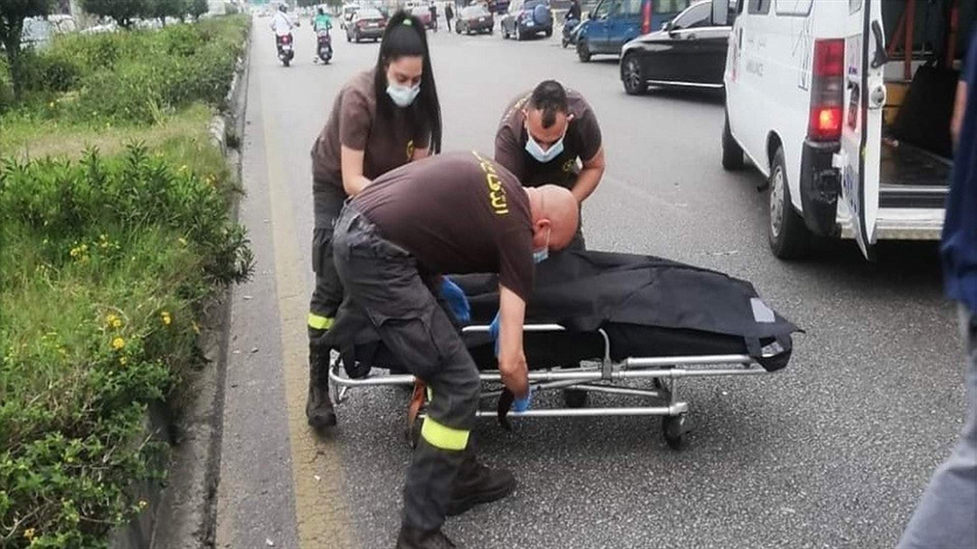 قتيل في حادث صدم على اوتوستراد الدورة (صورة)