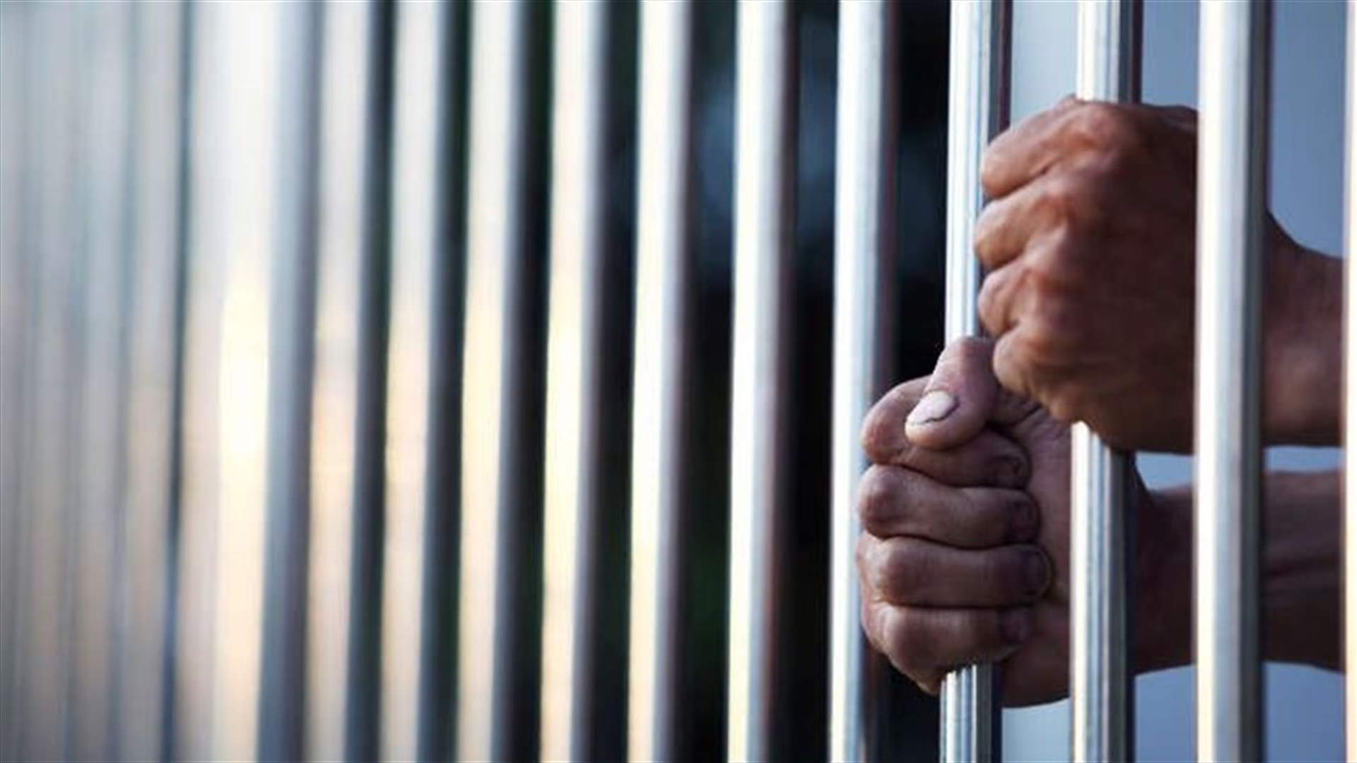 جريمة مروّعة...قتلت ابنها وتركت جثّته تتحلل في غرفة نومه لمدّة شهرين!