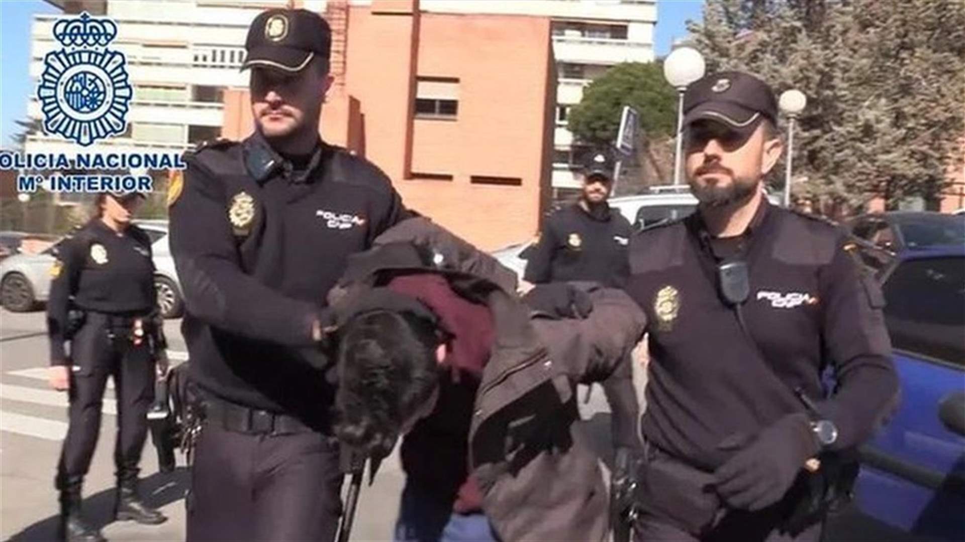 جريمة مروّعة في مدريد... رجل قتل والدته وأكل أجزاء من جسمها!