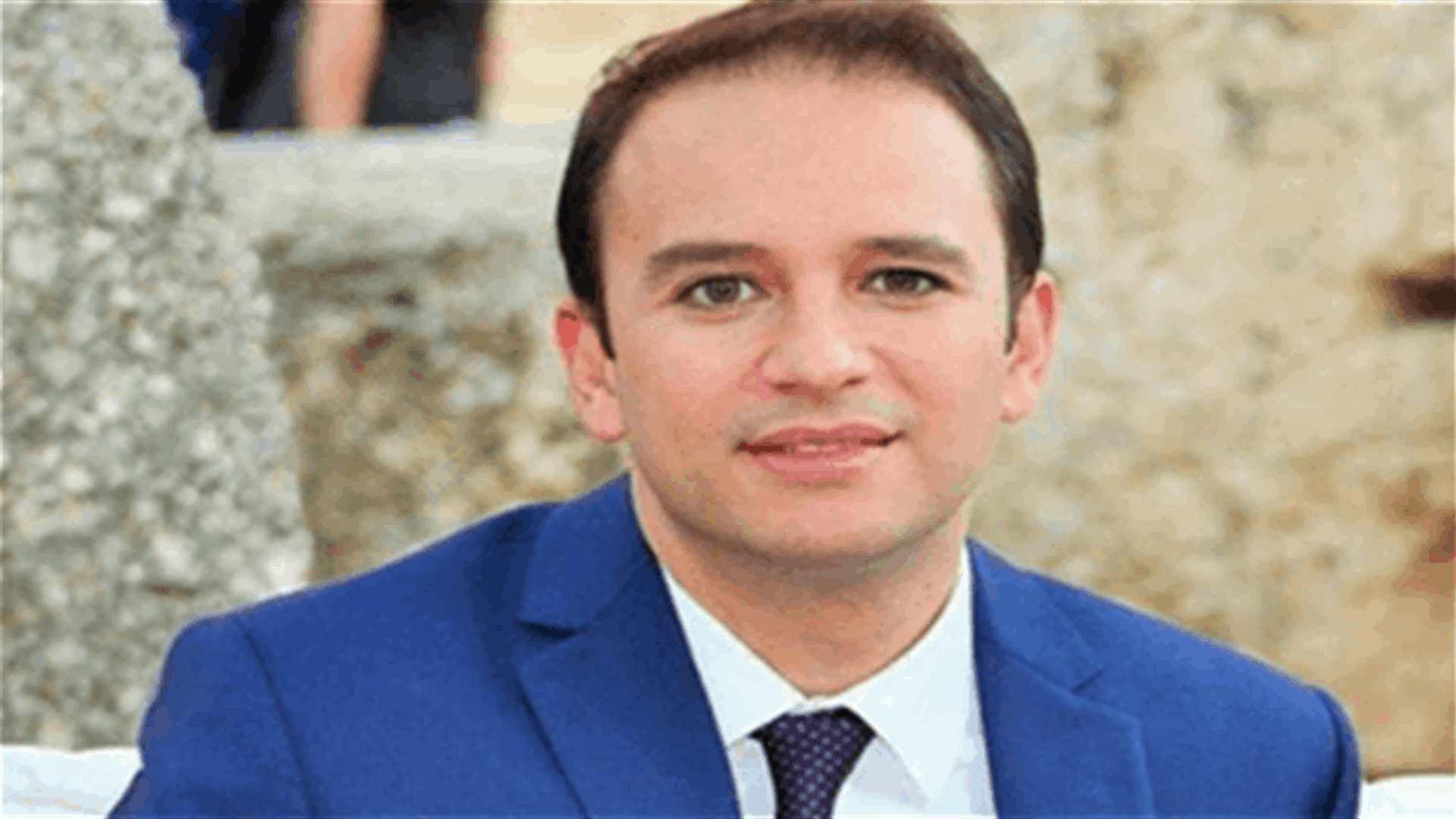 Khodr follows up on measures to fight swarms of locusts
