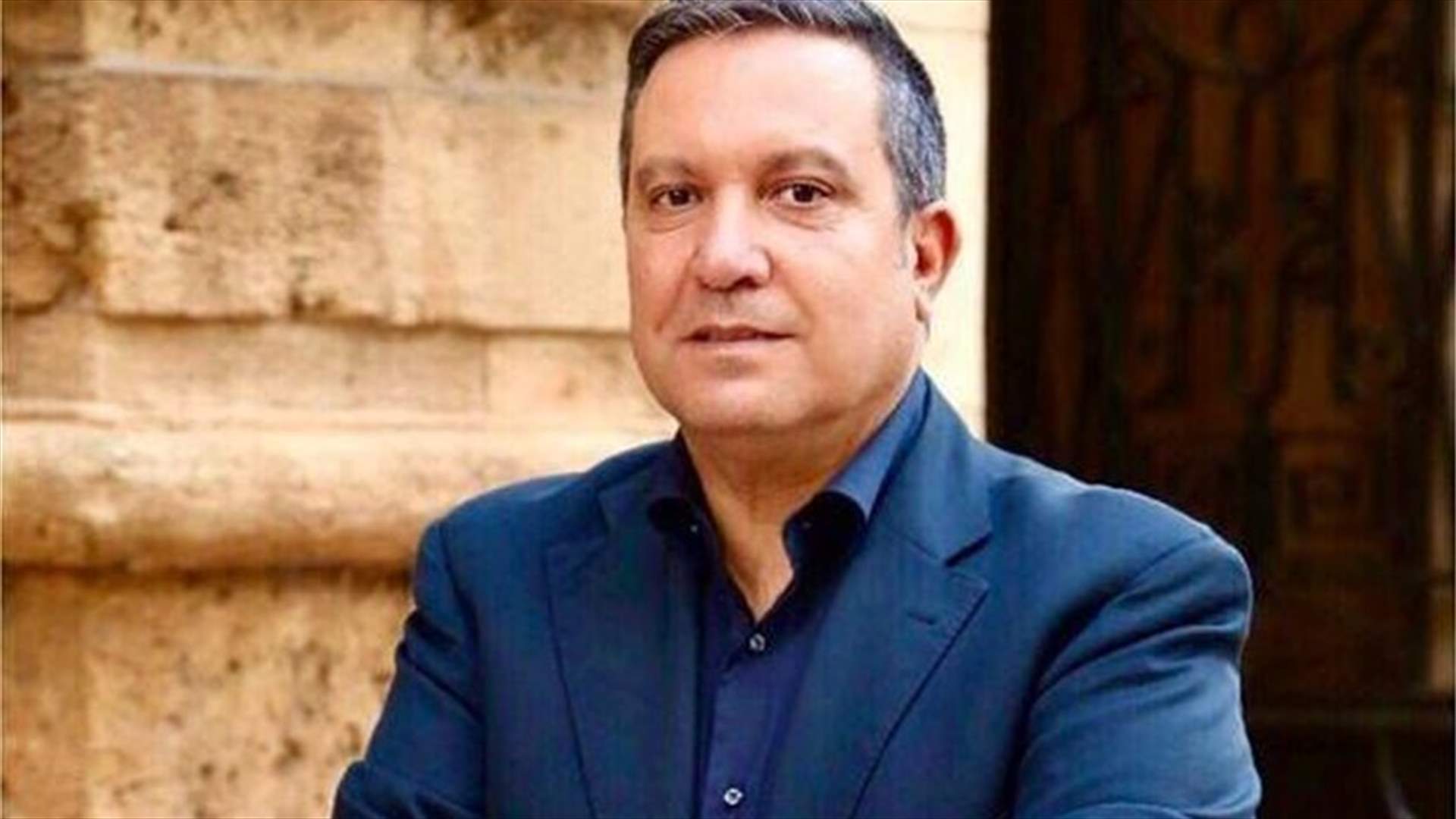 انتكاسة حالة زاهي وهبي مجدداً بعد إصابته بكورونا (الأخبار)