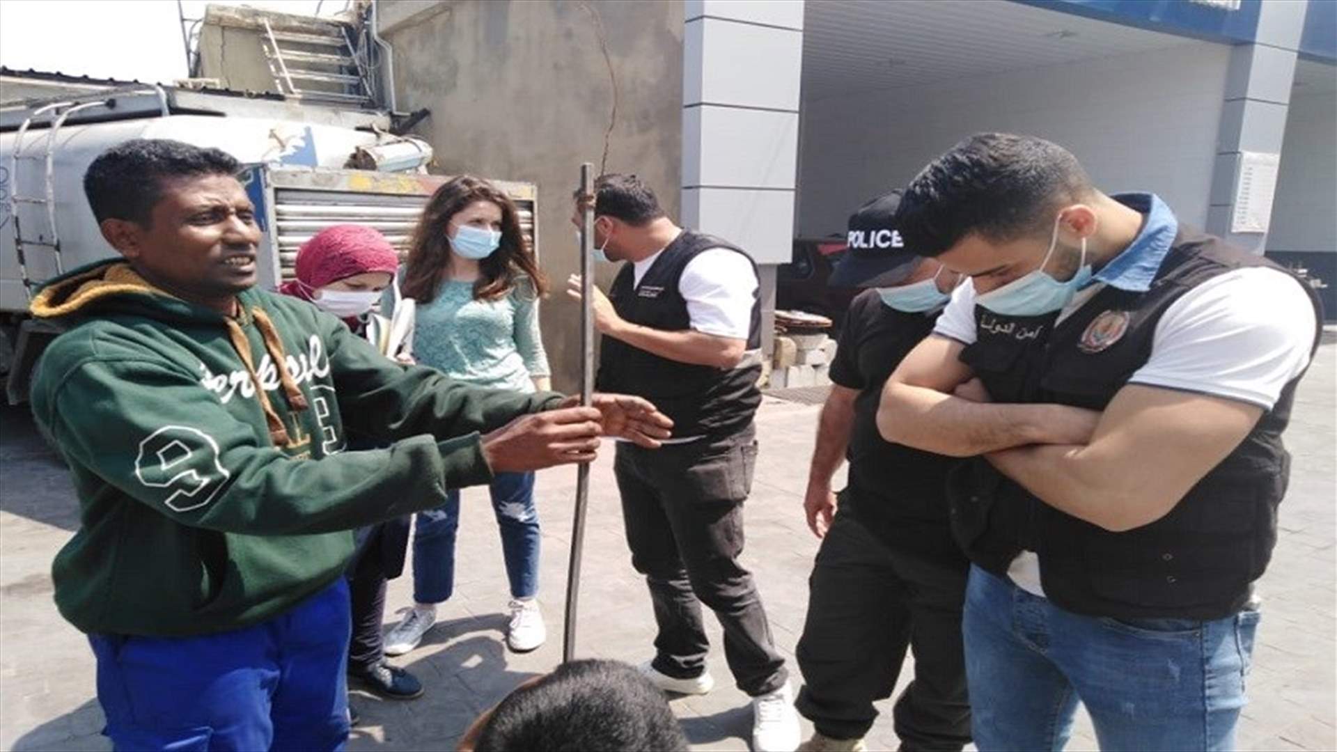فرق مصلحة الاقتصاد واصلت جولاتها جنوبا... و4 محاضر في حق 3 محطات وقود في صور ومحل في الشهابية