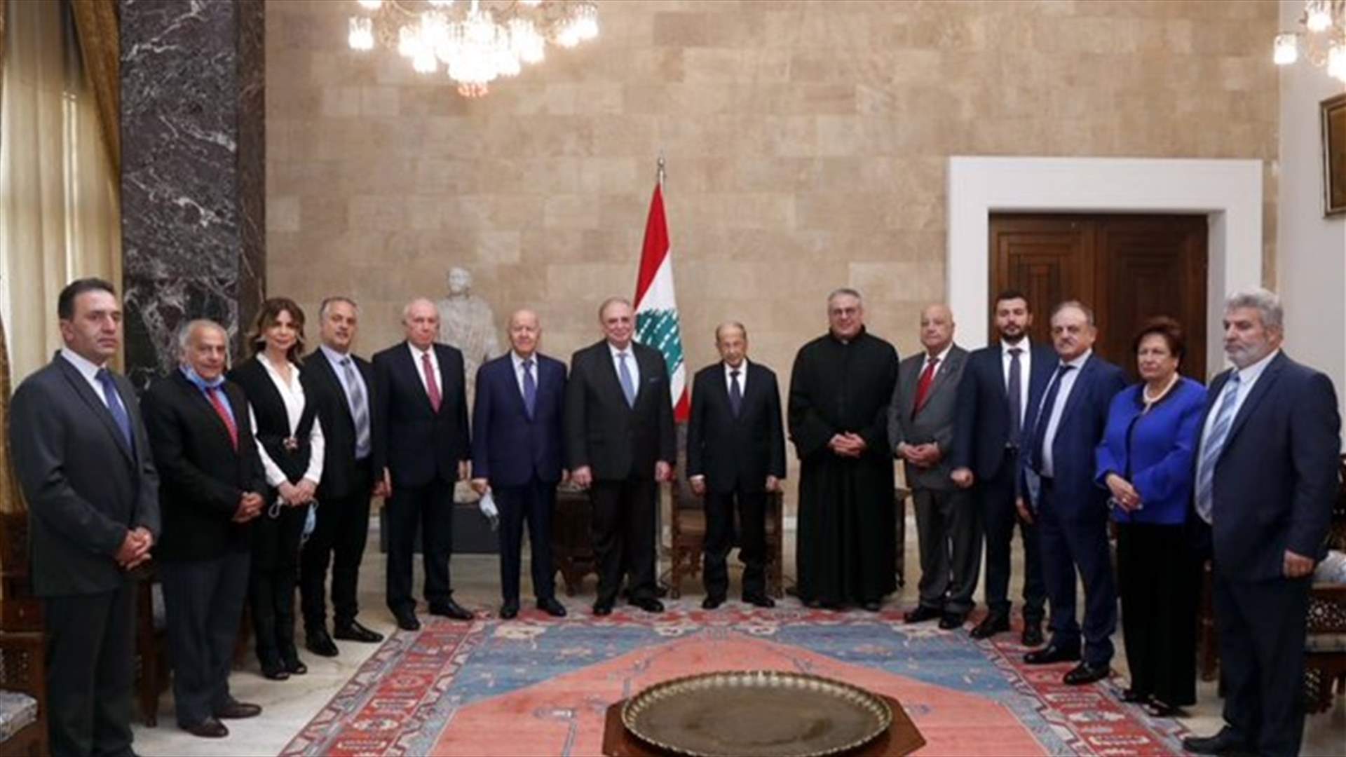 عون استقبل لجنة مواكبة وإنشاء وتجهيز مستشفى دير القمر الحكومي وأكد تقديم الدعم اللازم