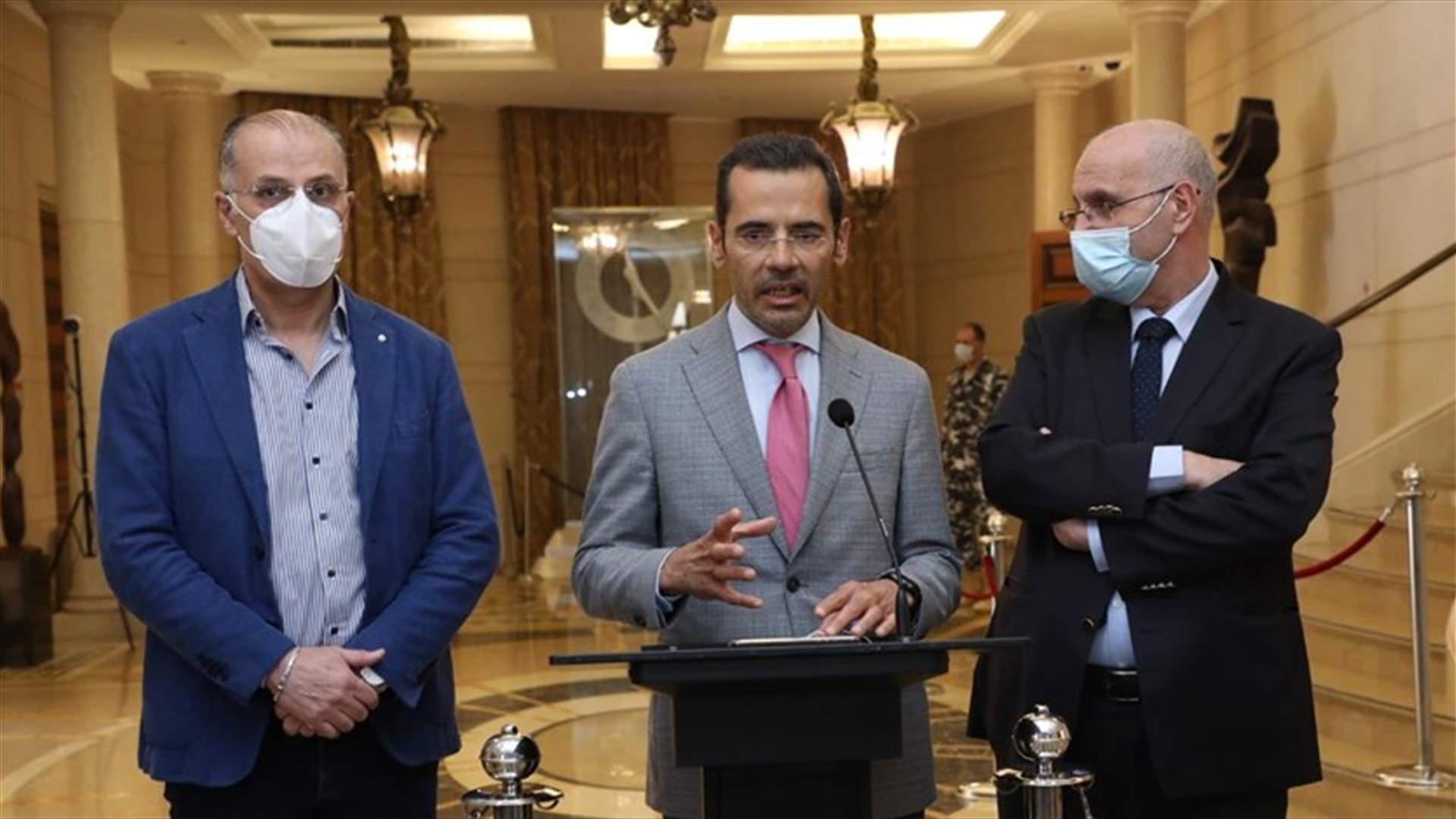 عراجي وعبدالله وعلامة اشادوا باقرار اقتراح قانون اعتبار العاملين في القطاع الصحي شهداء