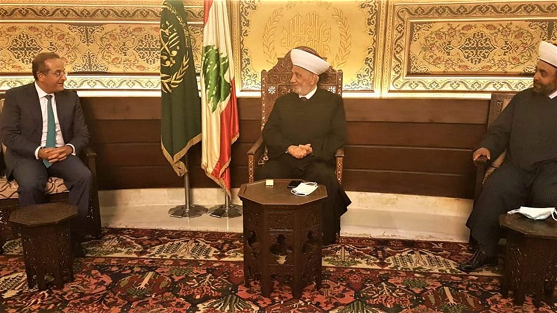 رائد خوري بعد لقائه المفتي دريان: لإنتاج حكومة إنقاذيه تعيد لبنان الى مساره الصحيح