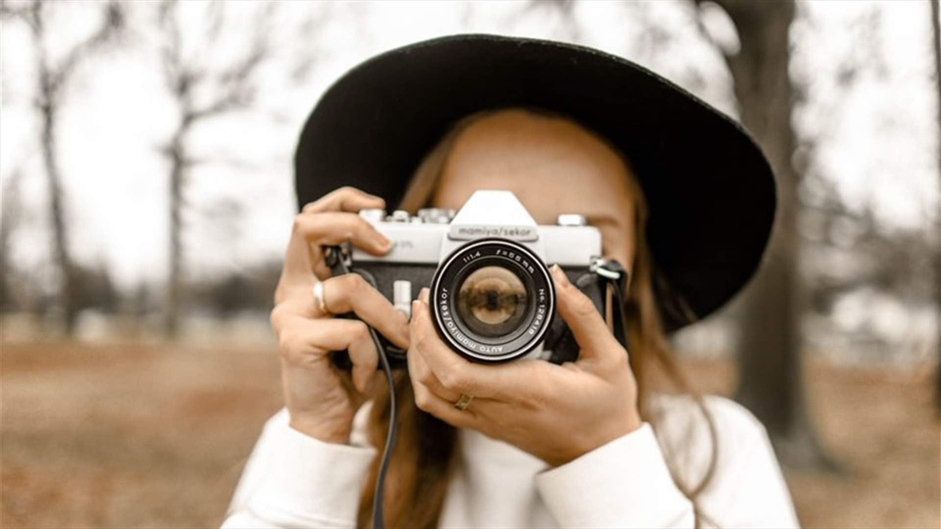 استمتعوا باللحظة... كثرة التقاط الصور تمحو الذكريات