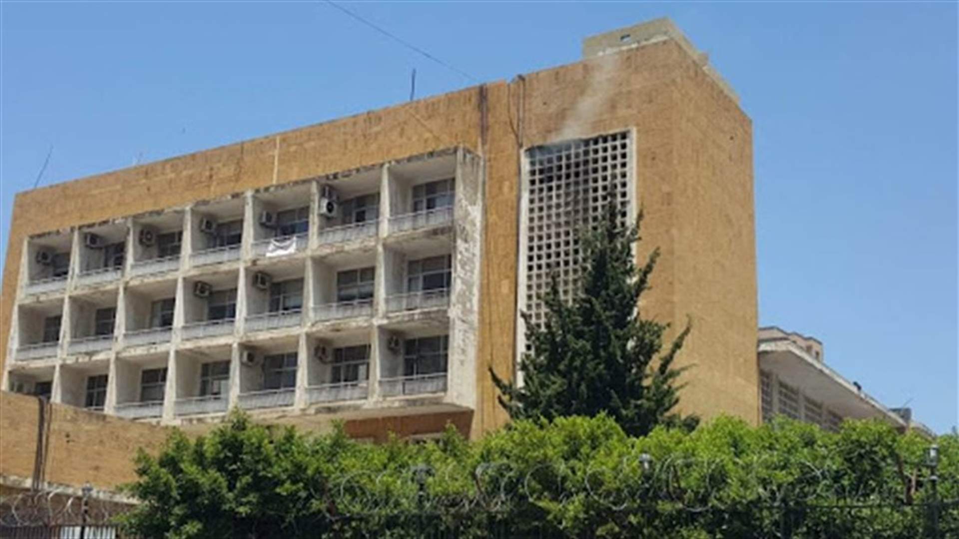 شبان اعتصموا أمام سراي طرابلس... ما هي مطالبهم؟