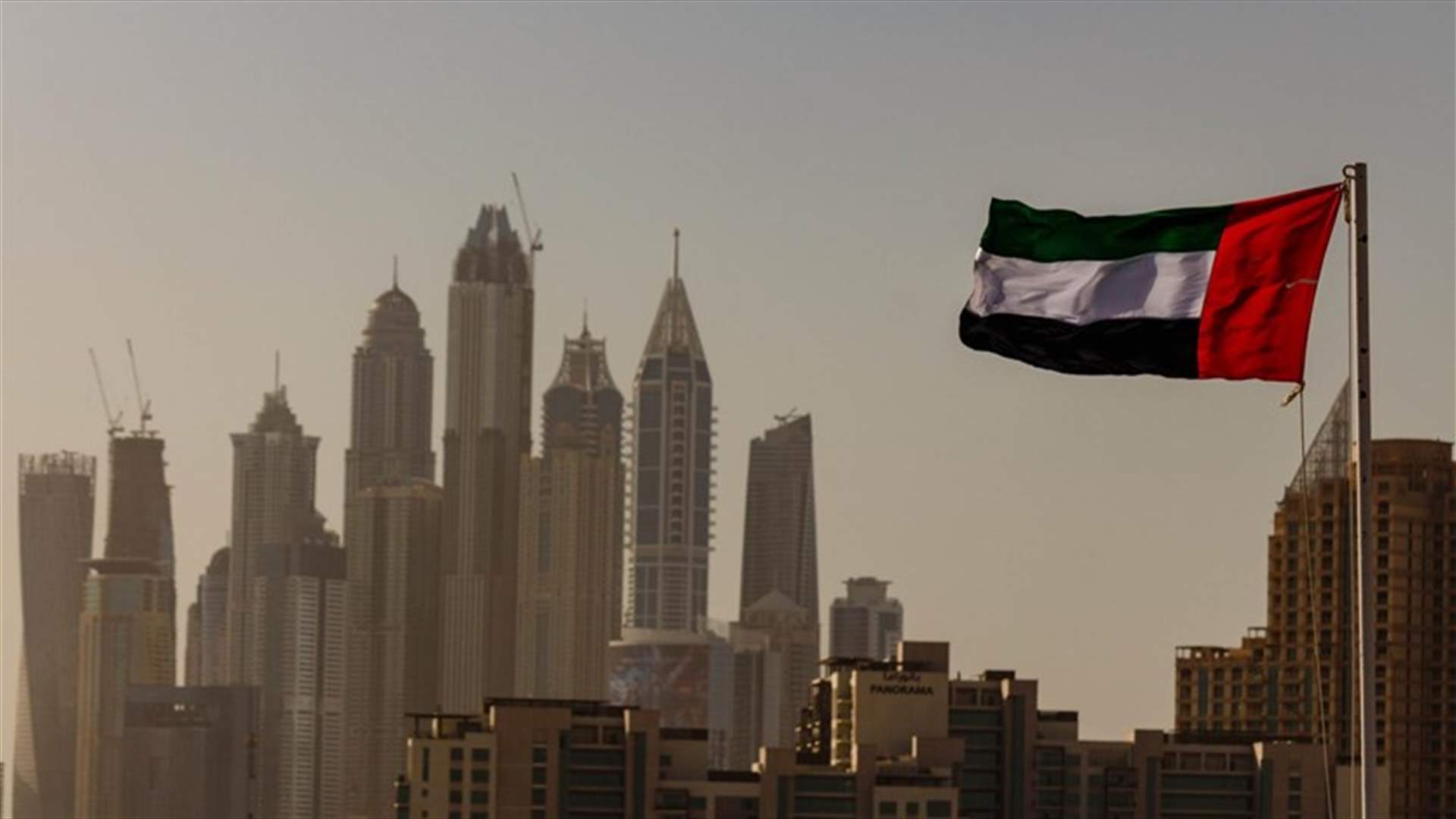 الإمارات تمدد تعليق دخول المسافرين القادمين من الهند