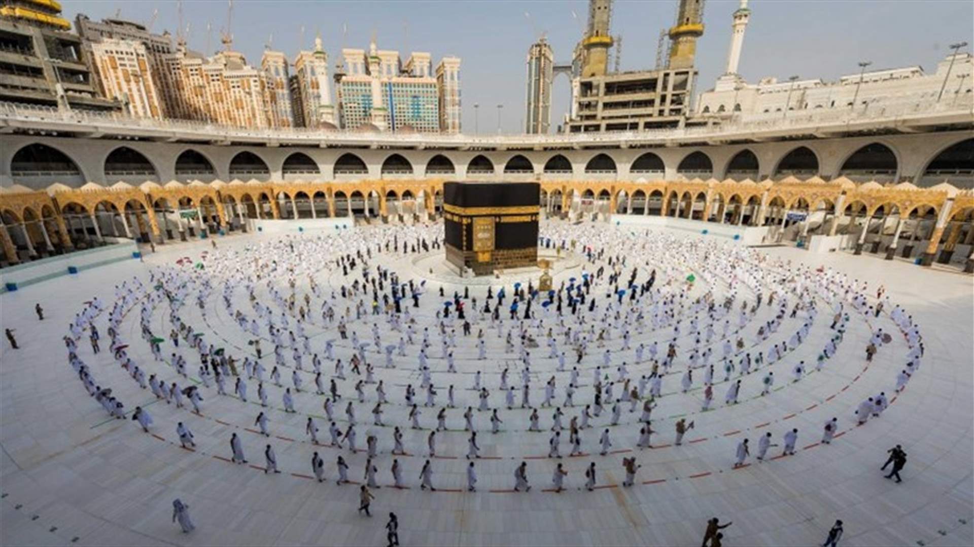السعودية تبحث منع الوافدين من الخارج من الحج للعام الثاني