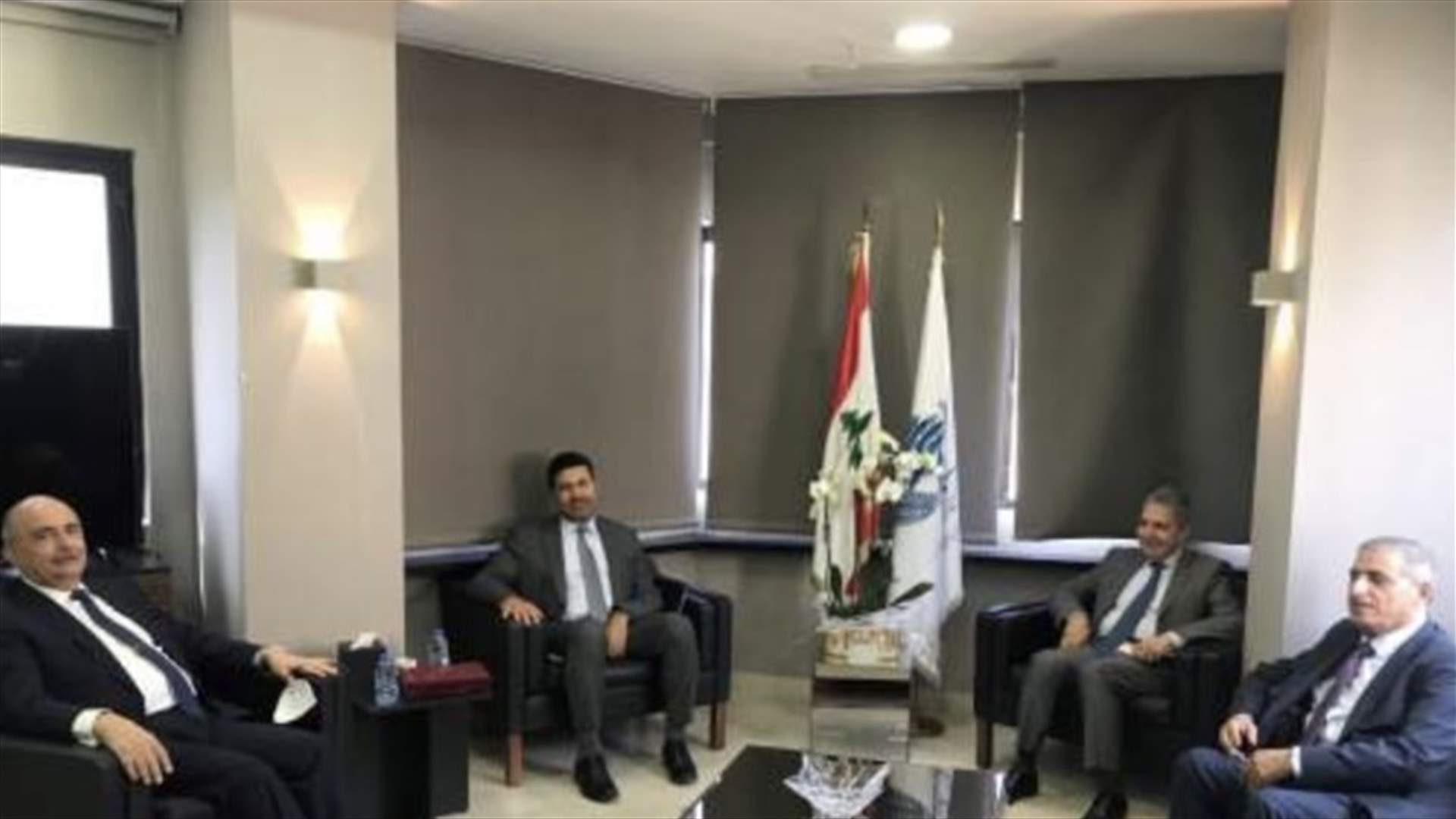 وزني بحث مع غجر ونجم في حلول للكهرباء وعرض مع هاشم حقوق أصحاب الأملاك المشغولة من قبل القوة الدولية