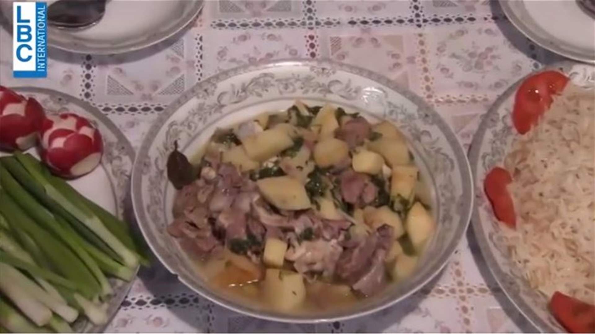 طبق "جدي بالزيت" على مائدة عايشة خانم... كيف حضّرته؟