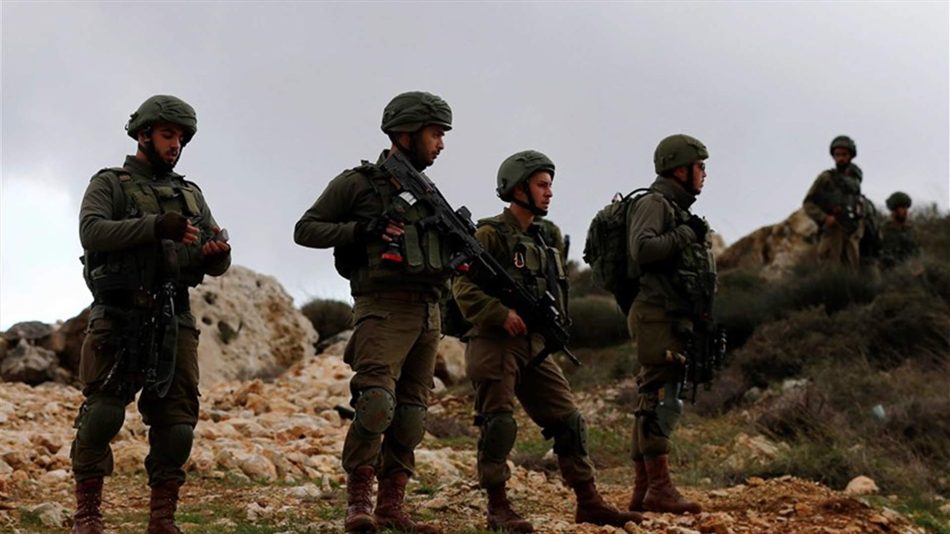 إسرائيل تعلن أنها قصفت 130 هدفا عسكريا في غزة وقتلت 15 ناشطا