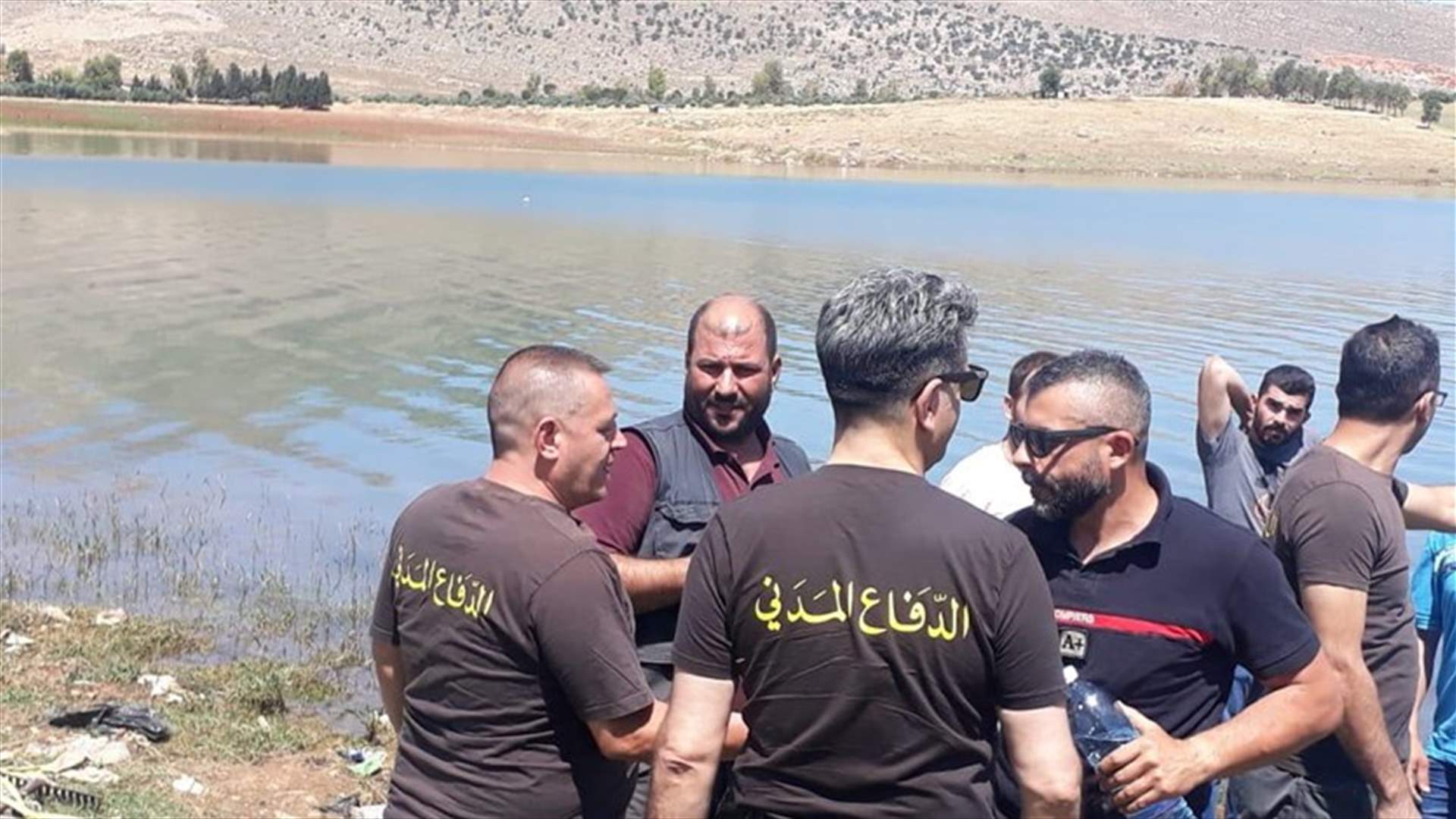 انتشال جثة سوري من بحيرة على الحدود اللبنانية السورية (صورة)