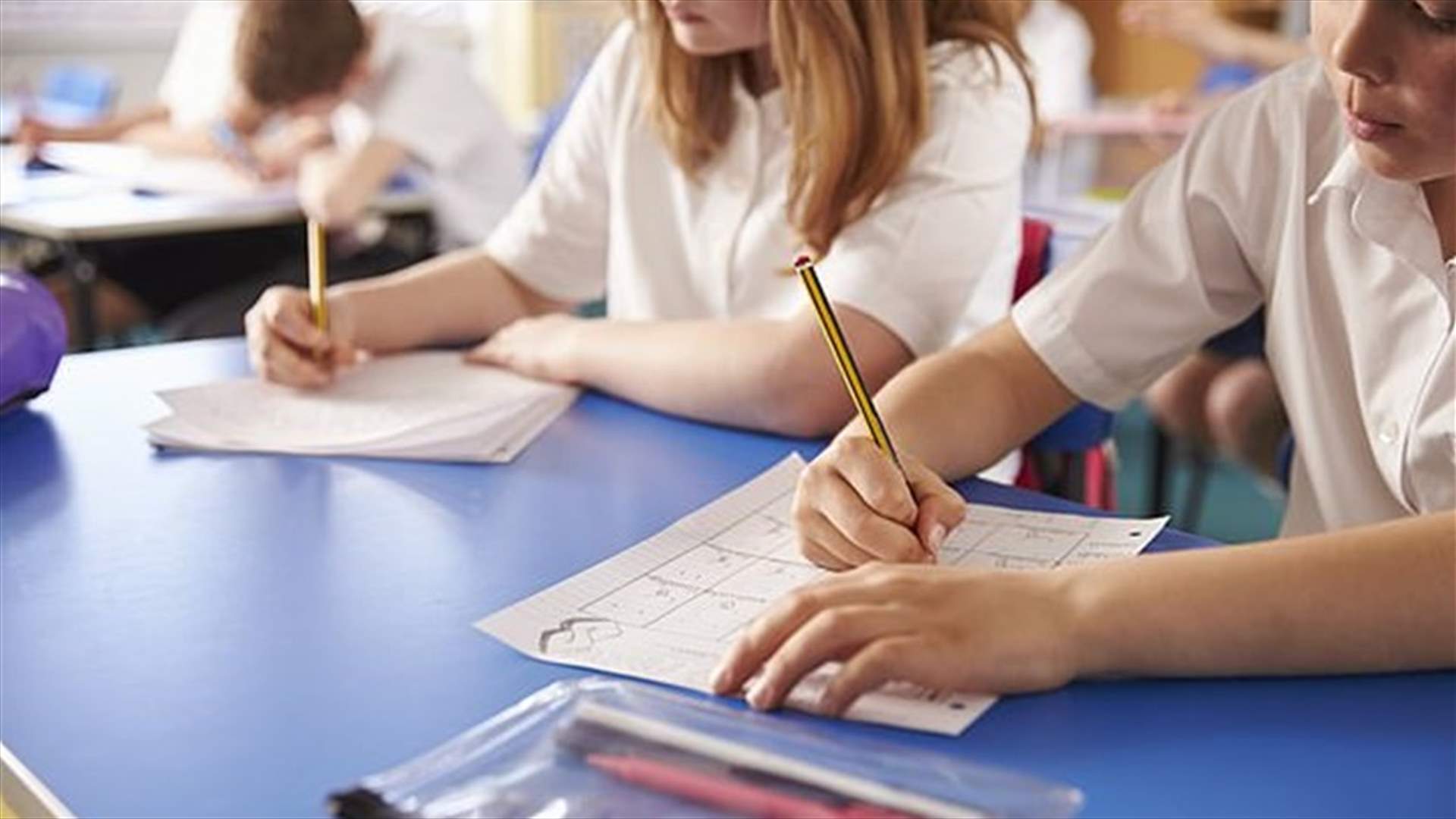 من دون علم أهاليهن... مدارس بريطانية تغير أسماء الطالبات لهذا السبب