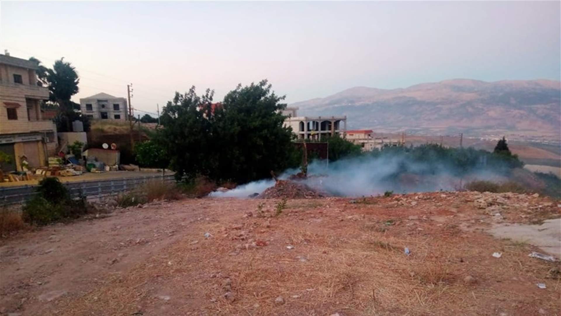 قنابل دخانية اسرائيلية على مكان التظاهرة التي نُفذت امس في العديسة