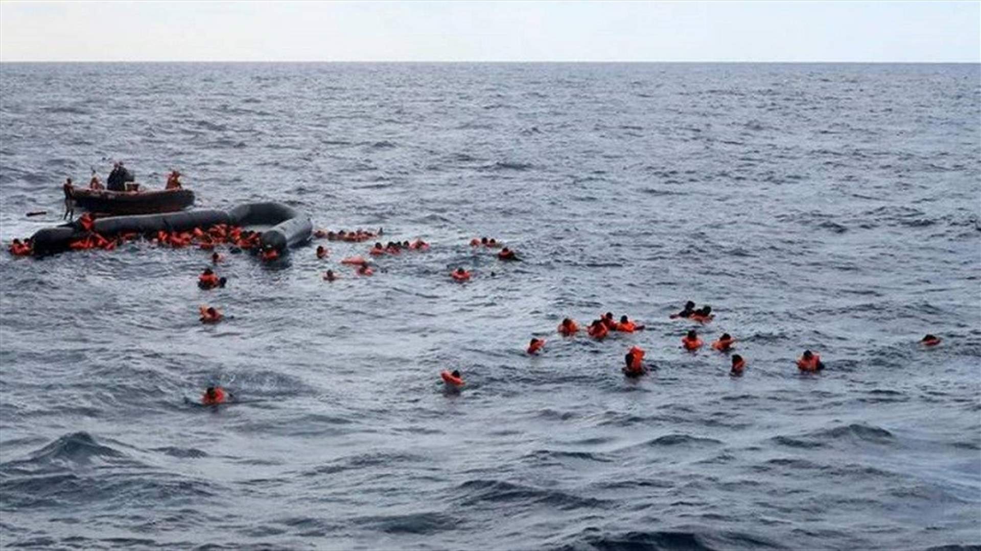 اكثر من 100 مفقود في غرق قارب في نيجيريا