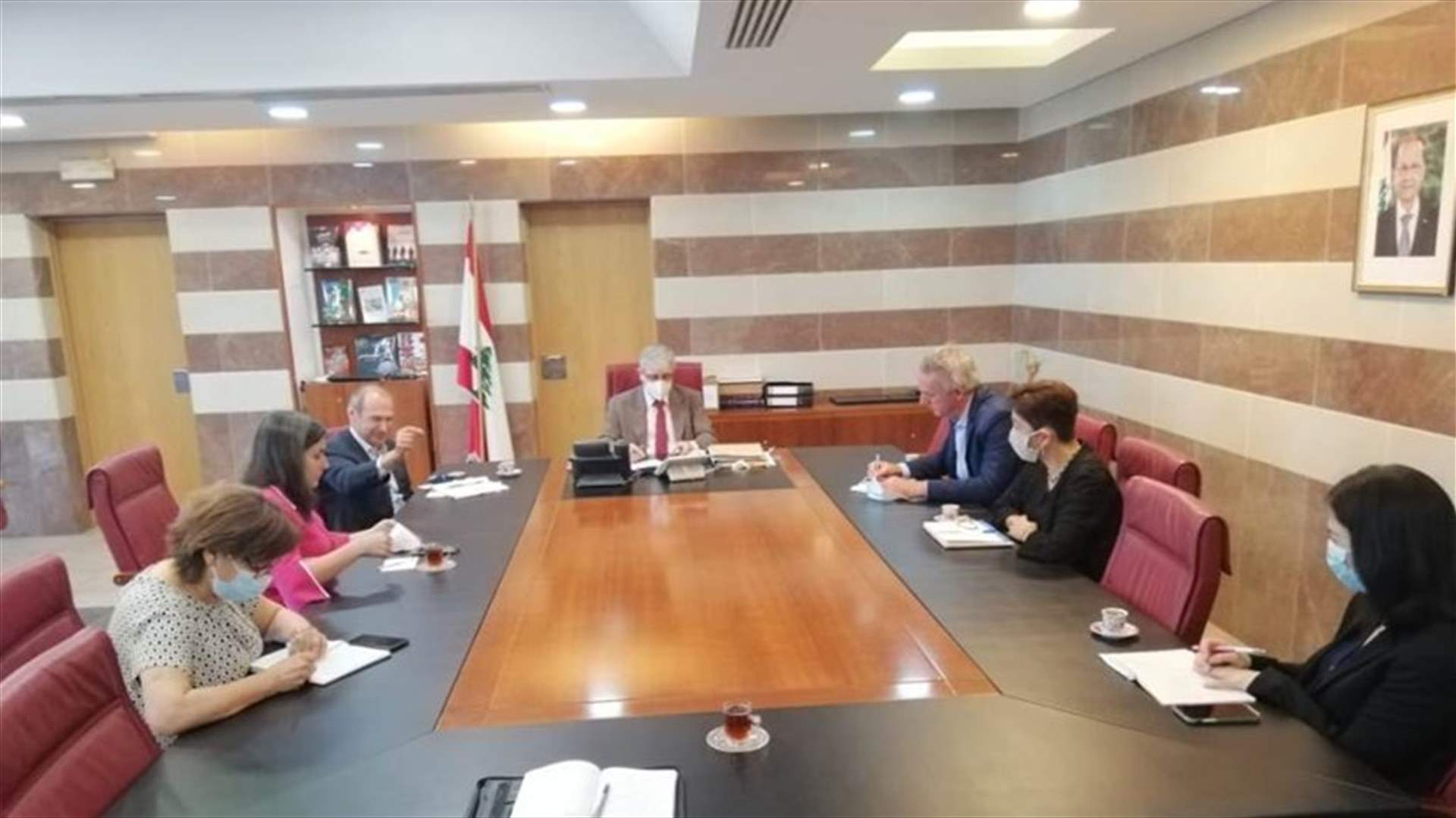 المجذوب التقى مدير التربية في اليونيسف: استمرار رسالة التعليم وإنجاز الإمتحانات الرسمية وتأمين حقوق العاملين رغم كل التحديات