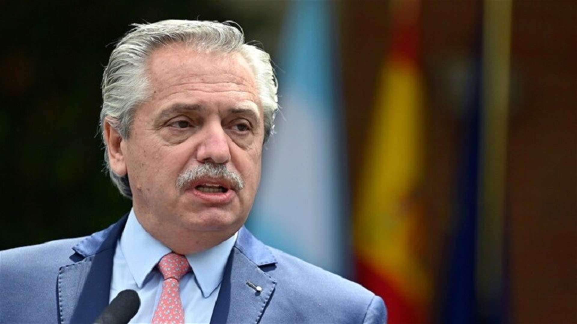 الرئيس الأرجنتيني يعتذر بعد تصريح مسيء للبرازيليين