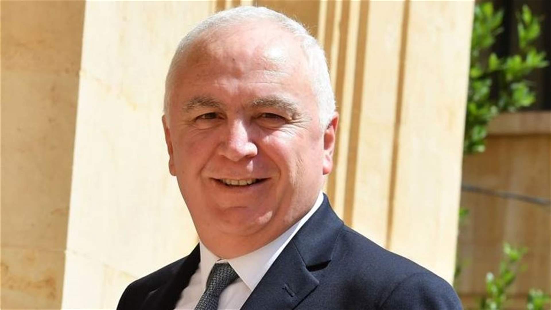 ميشال ضاهر مكررا: الكابيتال كونترول لتشريع حجز أموال المودعين