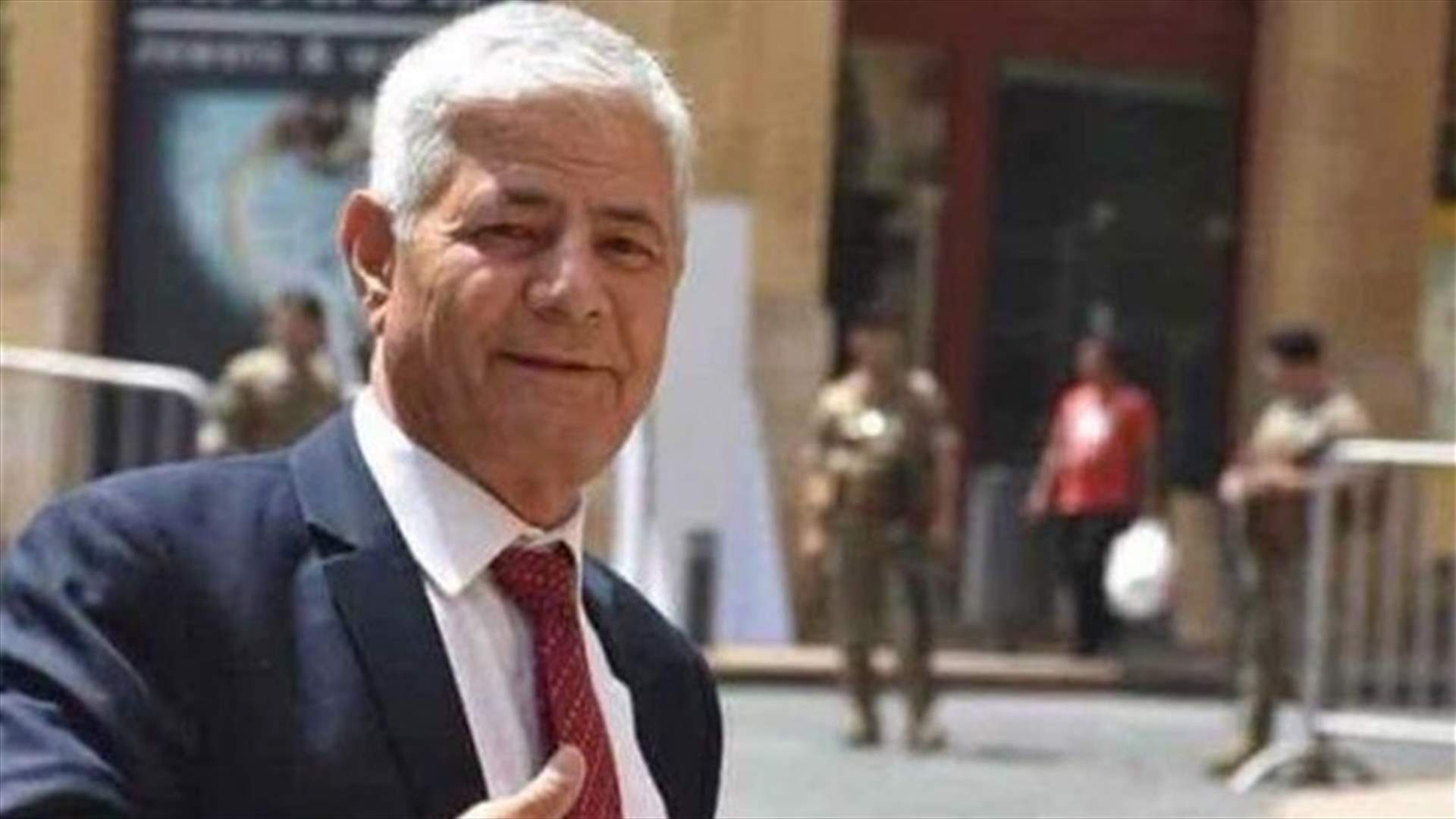بكر الحجيري لـ"الشرق الاوسط": معابر التهريب لم تتوقف بالكامل وهكذا تُقفل