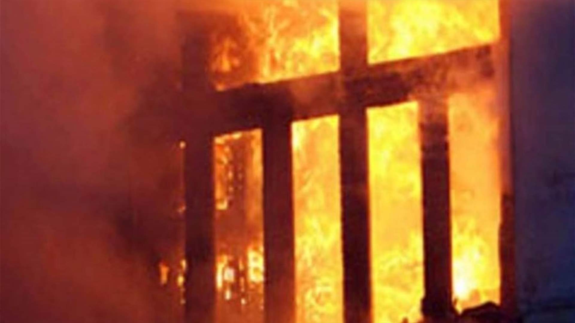 حرق 4 منازل داخل بلدة طفيل الحدودية