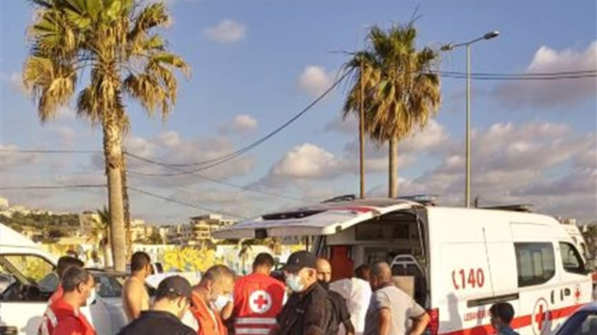 انقاذ 7 اشخاص من الغرق بينهم طفلة من المسبح الشعبي في صيدا