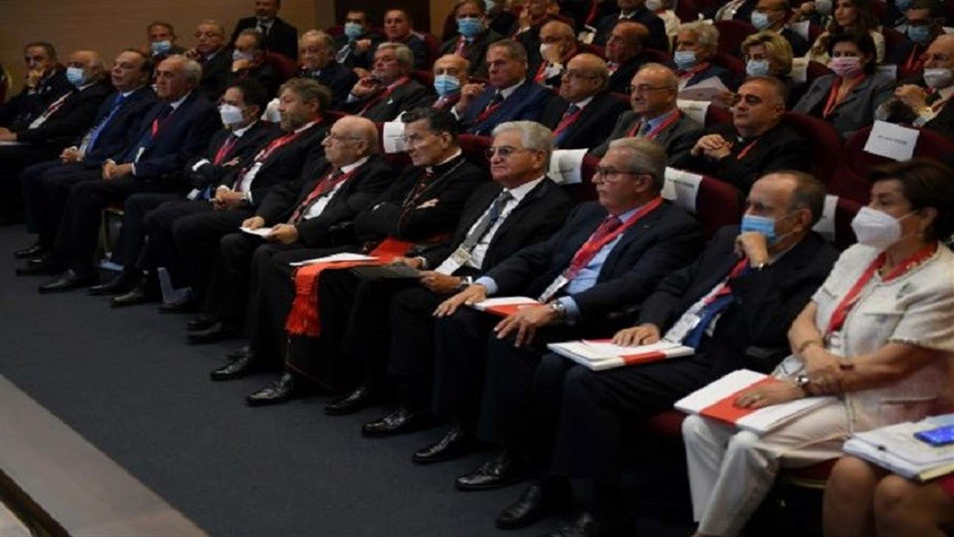 الراعي افتتح أعمال المنتدى الاجتماعي الاقتصادي: هدفنا تجديد الايمان بلبنان ورسالته ومقدراته وشعبه