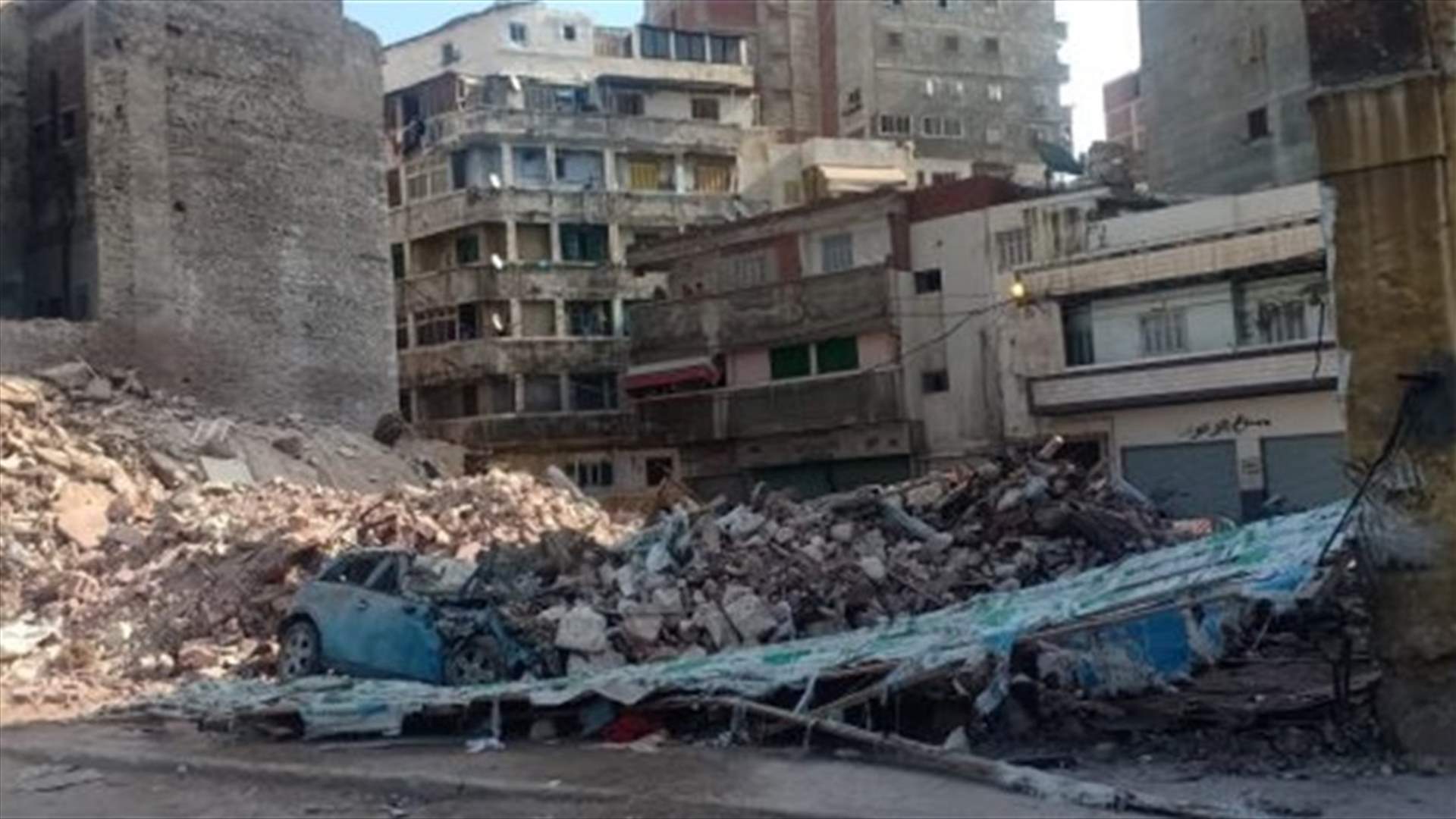 أربعة قتلى على الأقل في انهيار مبنى بالاسكندرية شمال مصر