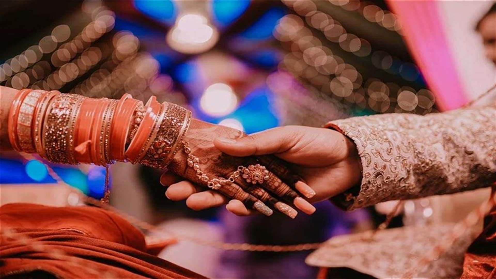 عروس هندية تلغي حفل زفافها ... والسبب ضعف نظر العريس!