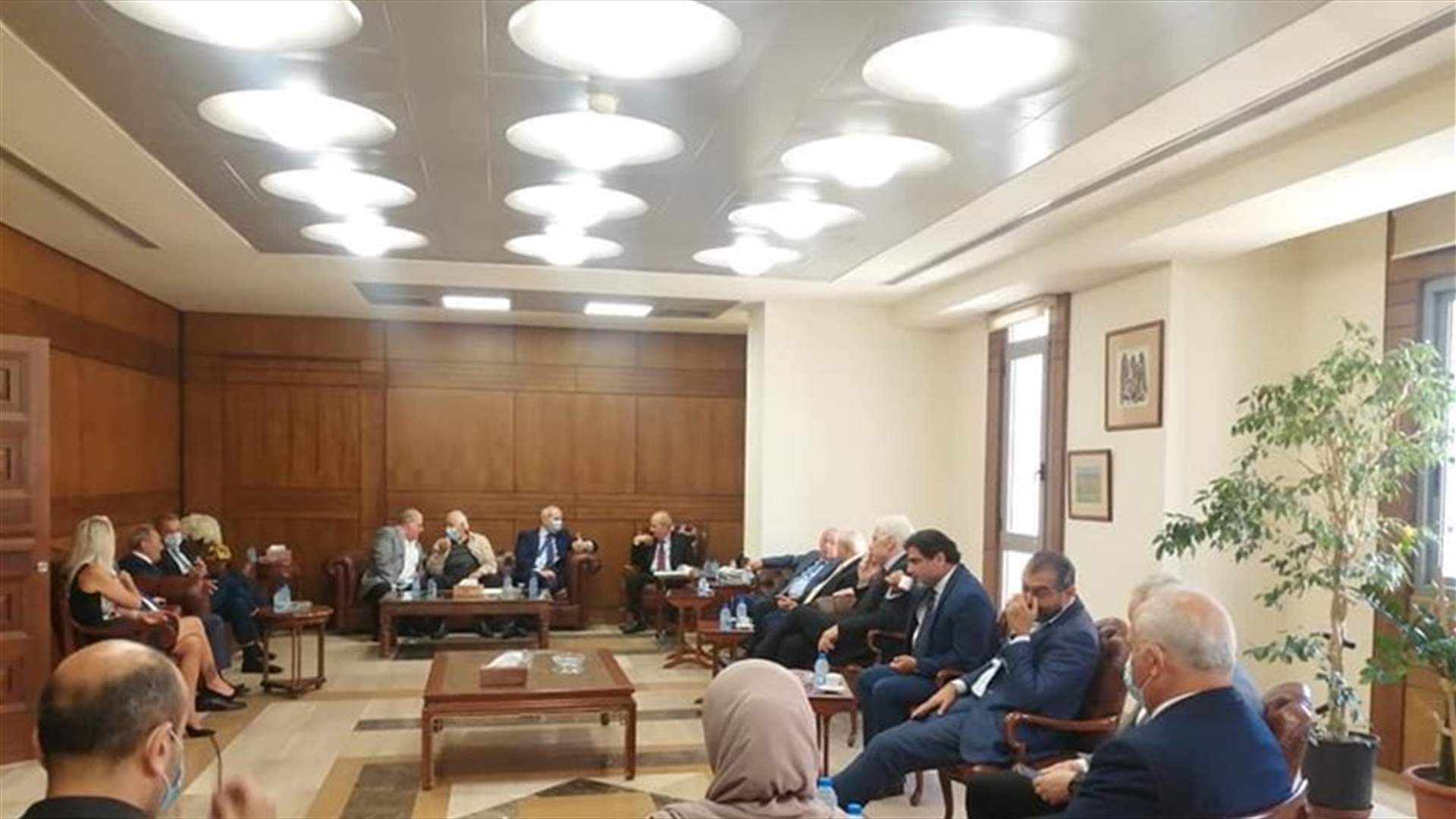 نقابتا المحامين في بيروت وطرابلس: غدا يوم تضامن وندعو الى الإضراب
