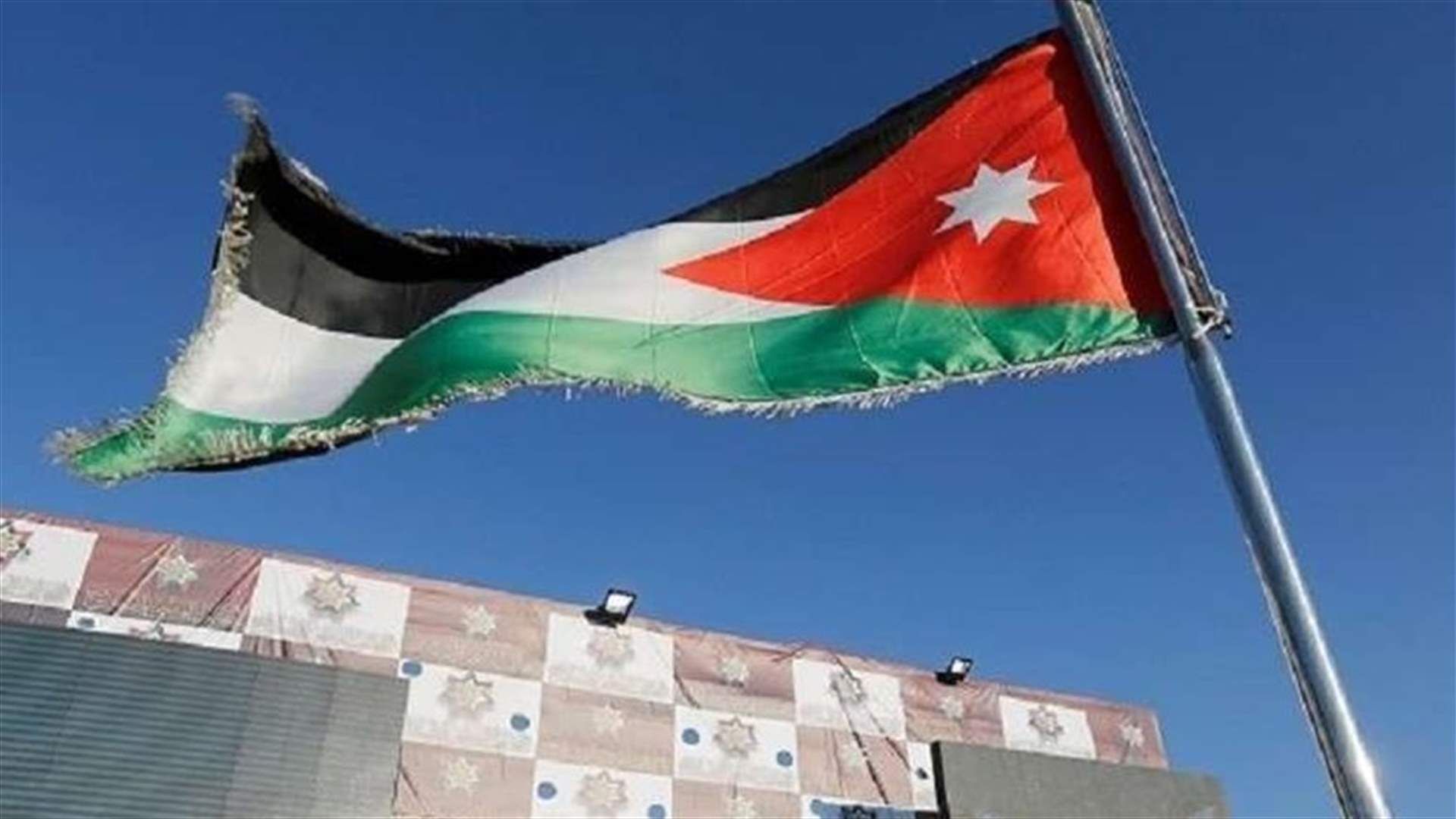 الدفاع في قضية &quot;الفتنة&quot; بالأردن يطلب من المحكمة حضور الأمير حمزة للشهادة