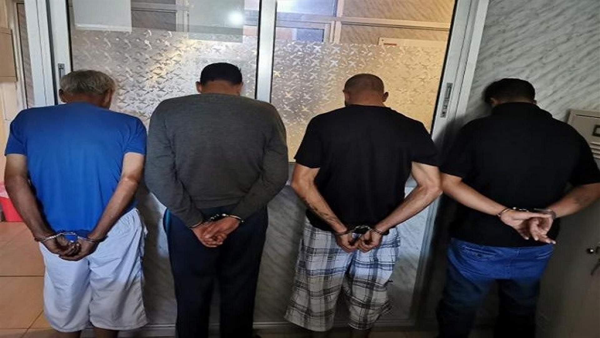 بالجرم المشهود... توقيف عصابة نفّذت أكثر من 20 عملية سرقة من داخل ورش قيد الإنشاء (صور)