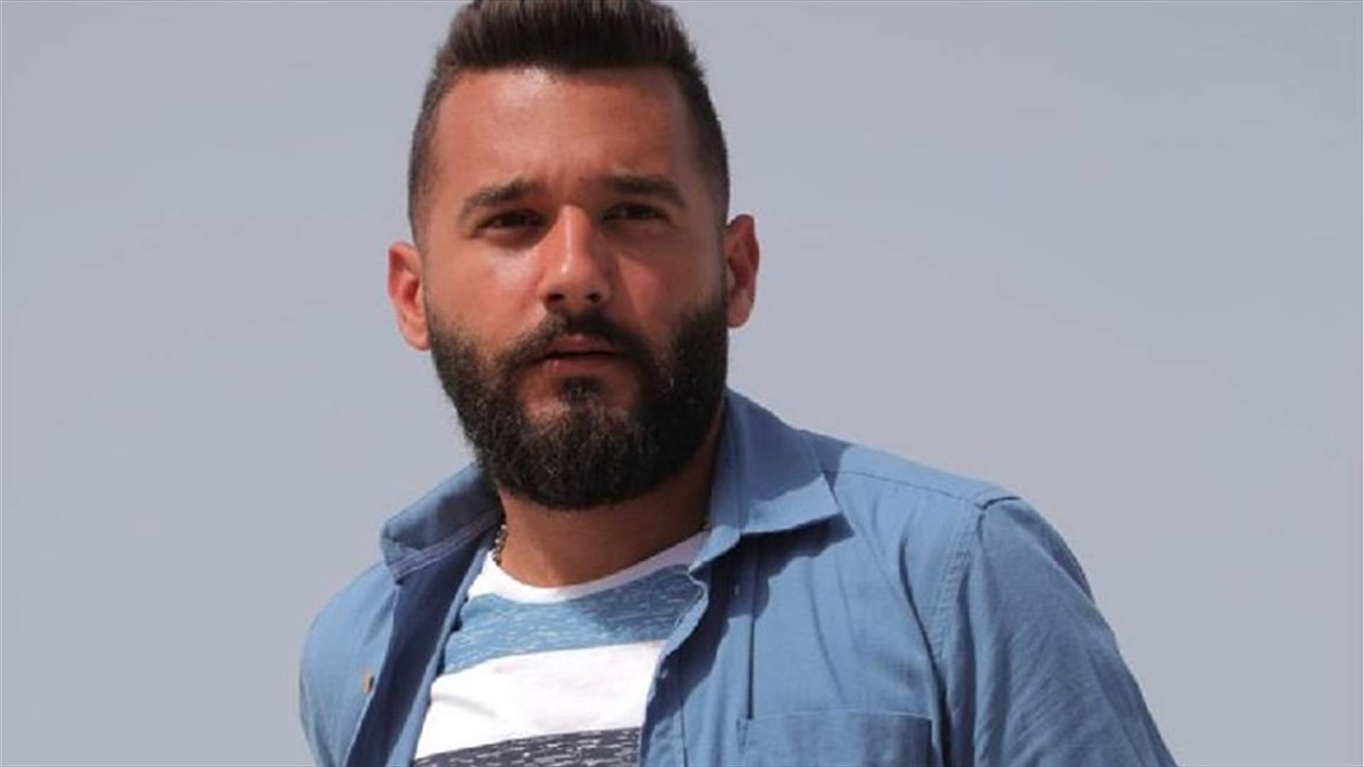 جوائز ومقابلات وفقرات عدة... &quot;ايلي جلادة&quot; ينضم الى اسرة &quot;صوت بيروت انترناشونال&quot; ويطلق برنامجه &quot;الك جلادة&quot;