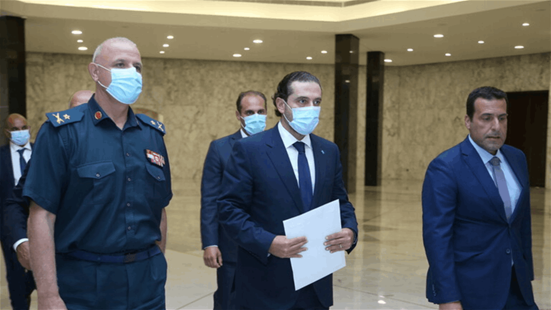 "بروفيسور" ضمن تشكيلة الحريري.. من هو؟