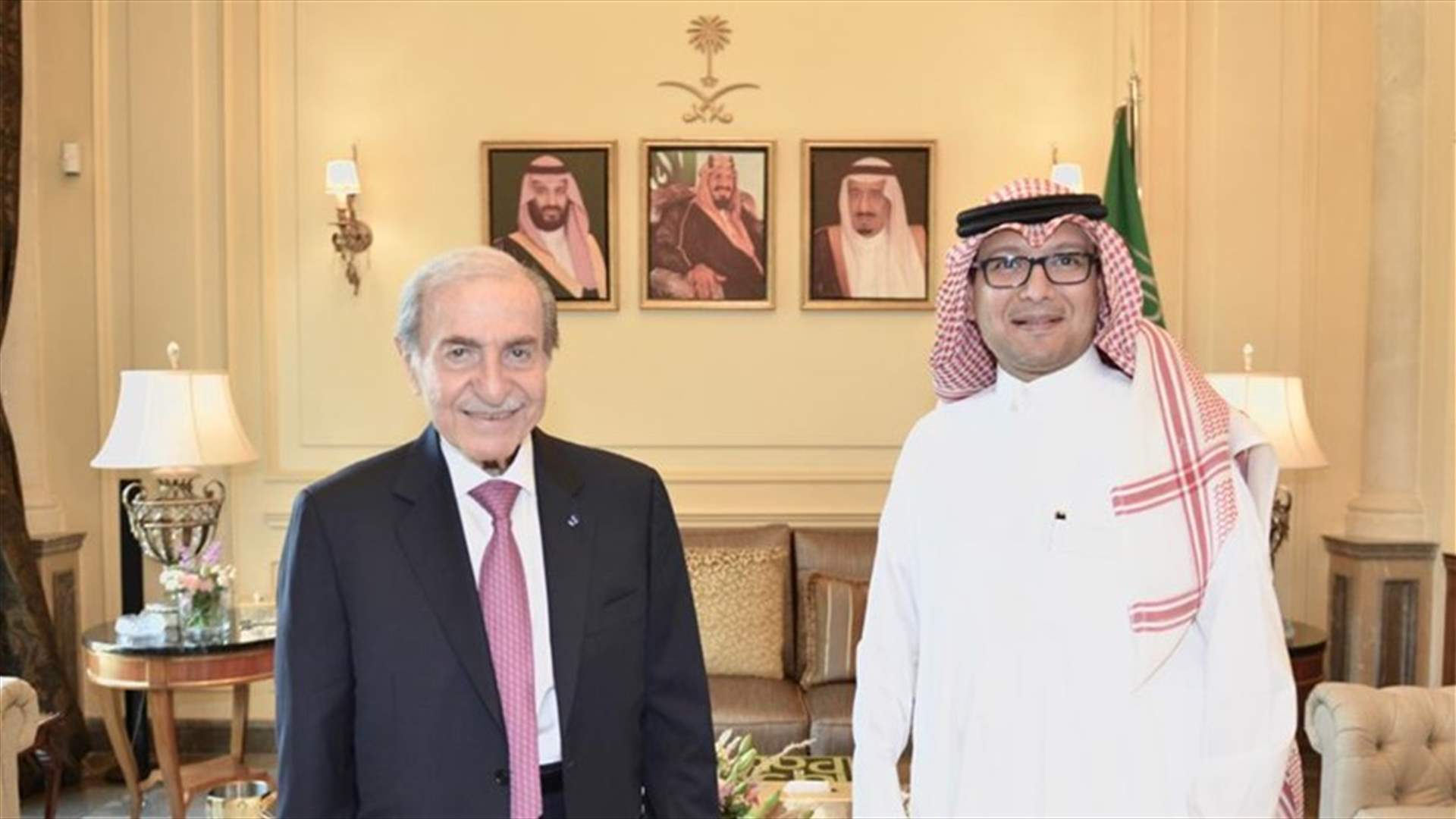 الخليل زار السفير السعودي مهنئا بحلول عيد الأضحى