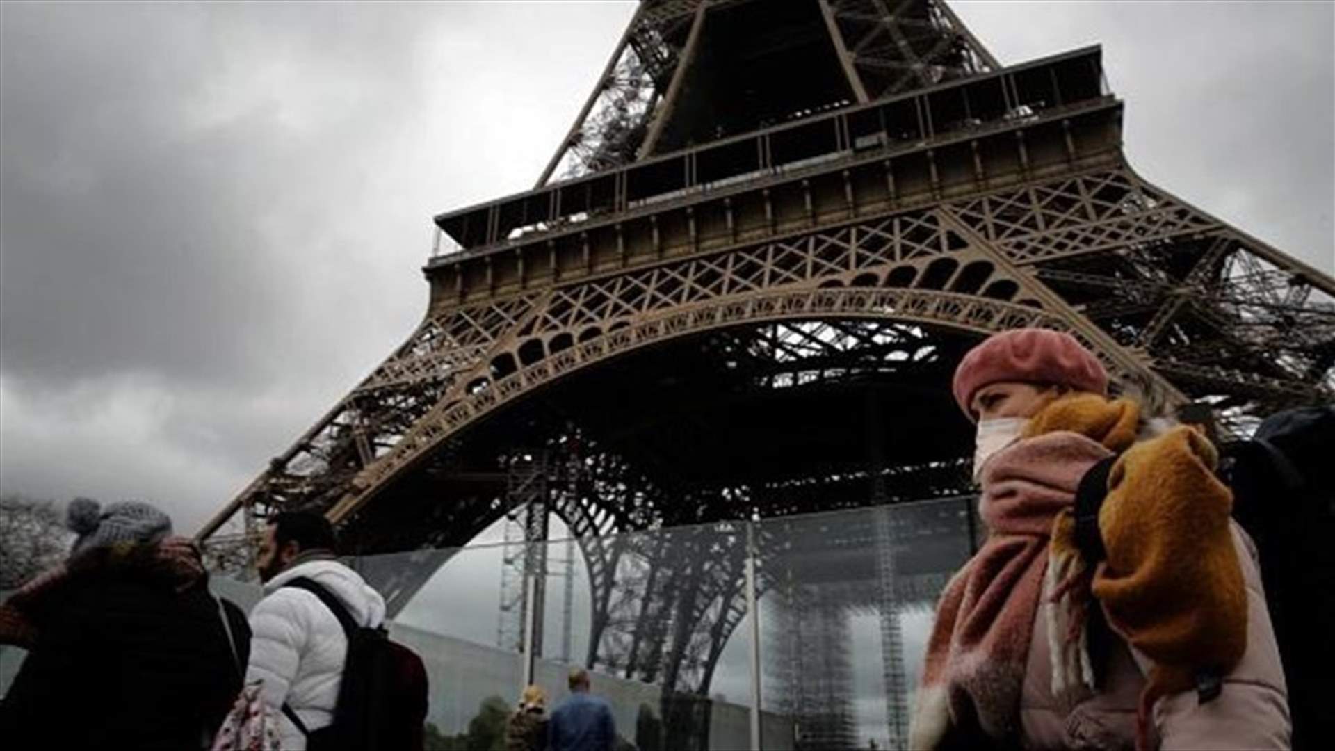 ارتفاع غير مسبوق في عدد الإصابات اليومية بكوفيد-19 في فرنسا مع تسجيل 18 ألف حالة