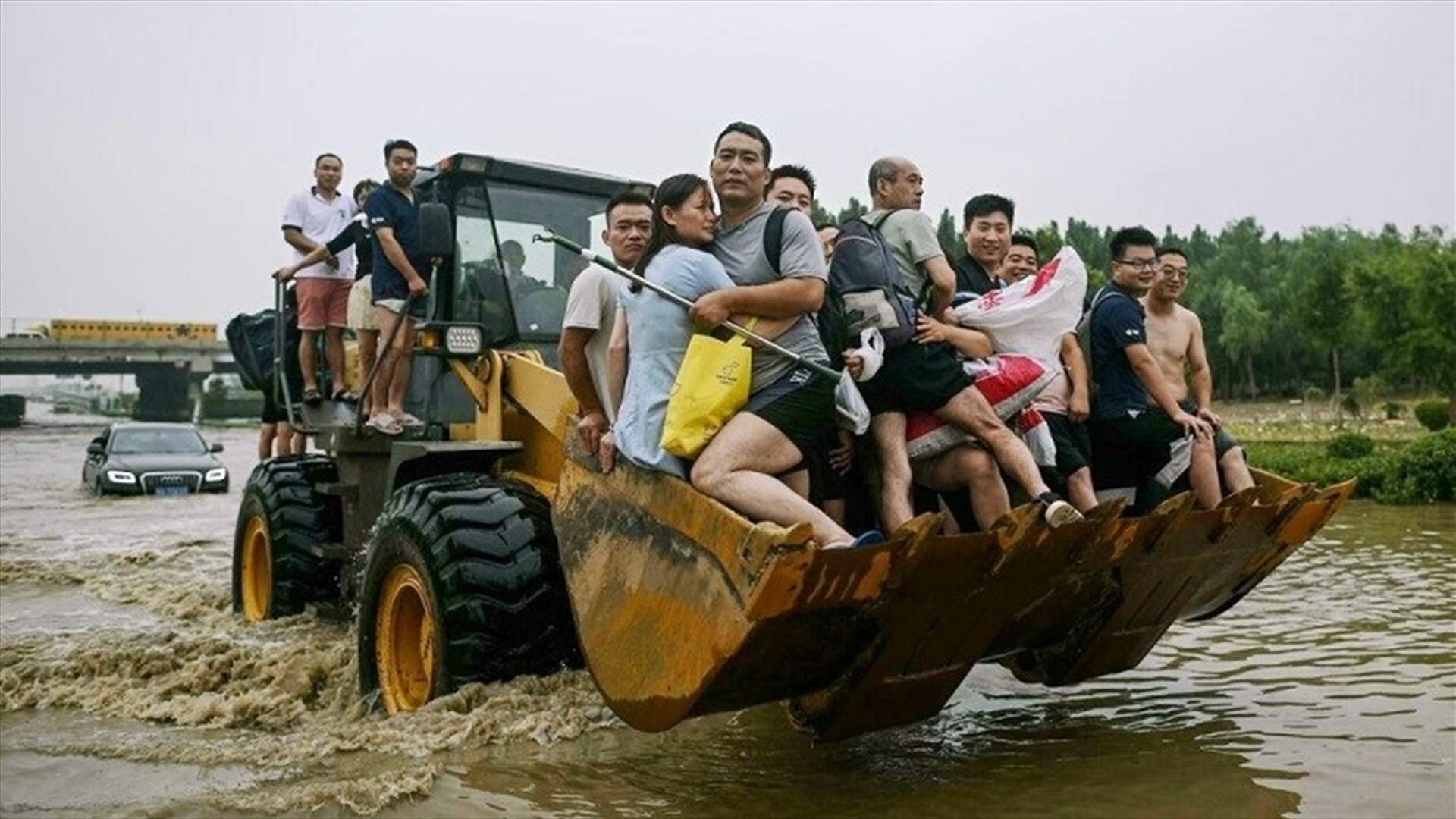 إخلاء مدينة صينية غارقة في مياه الفيضانات