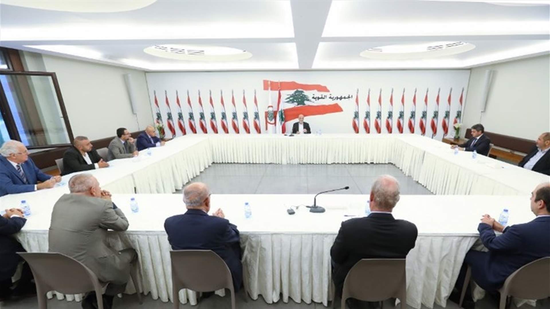جعجع التقى رئيس الوطنيين الأحرار والأحدب ووفد المدارس الكاثوليكية... شمعون: سيادة البلاد مهمتنا الأولى