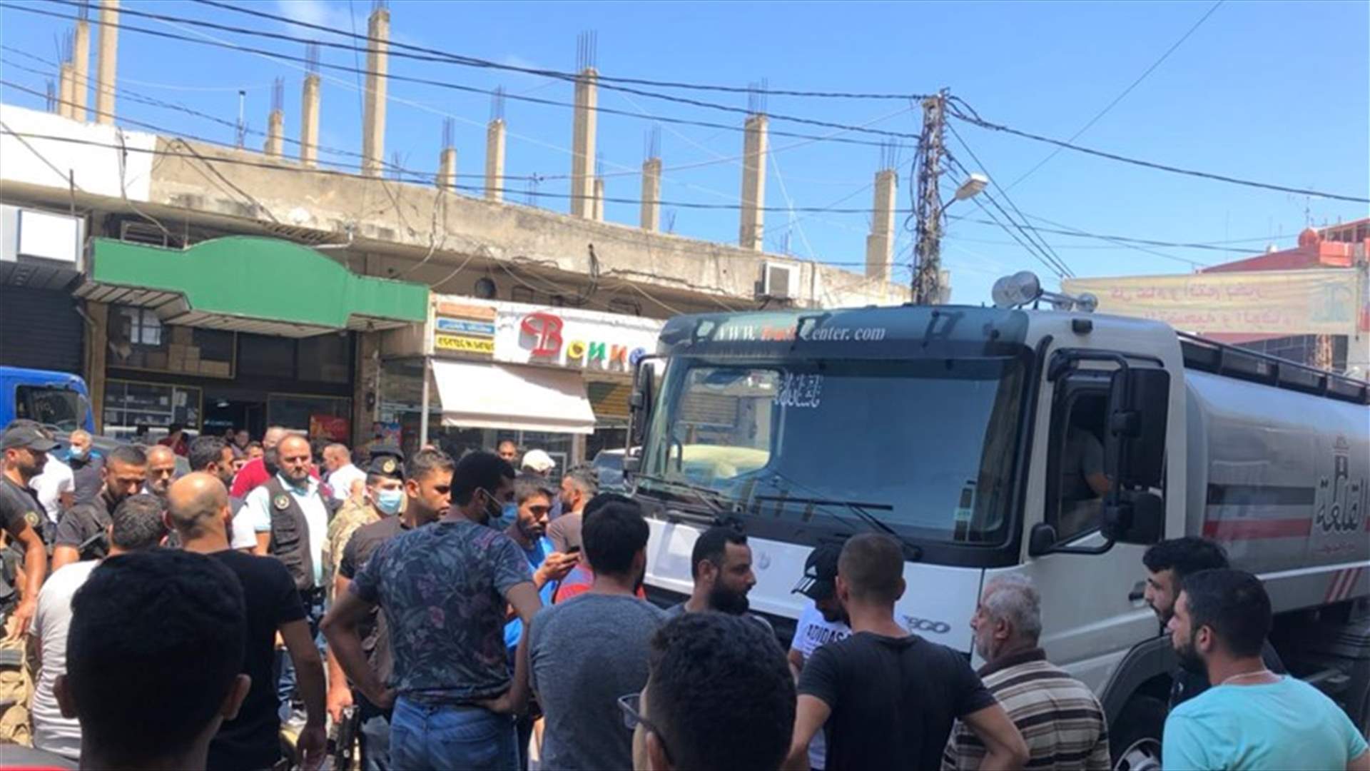 في الغازية... إعتراض صهريج محمل بالمازوت