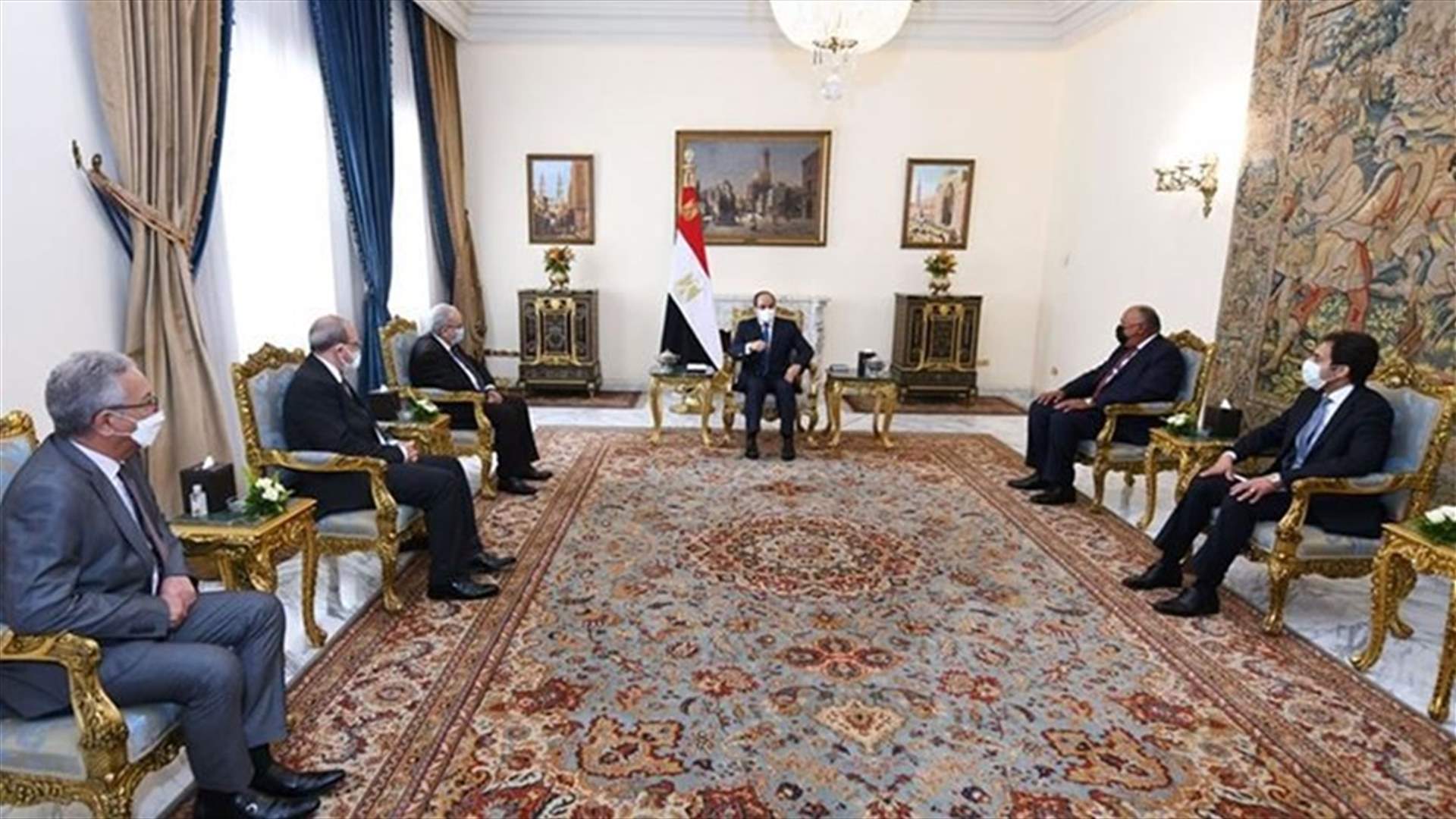 السيسي يؤكد التمسك بحقوق مصر التاريخية من مياه النيل