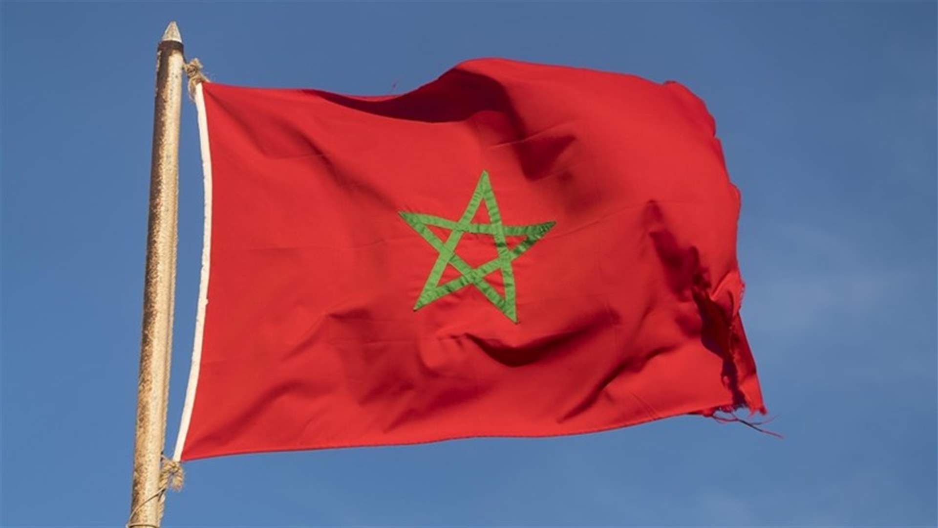 مصرع شاب مغربي أحرق نفسه احتجاجا على مصادرة عربته لنقل المسافرين