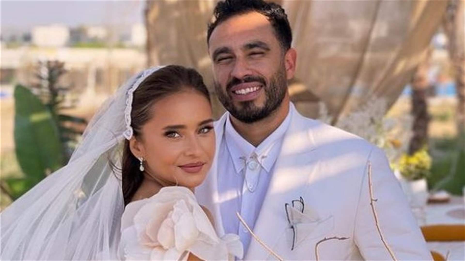 زواج نيللي كريم وهشام عاشور في الساحل الشمالي... وفستان زفافها حديث المتابعين