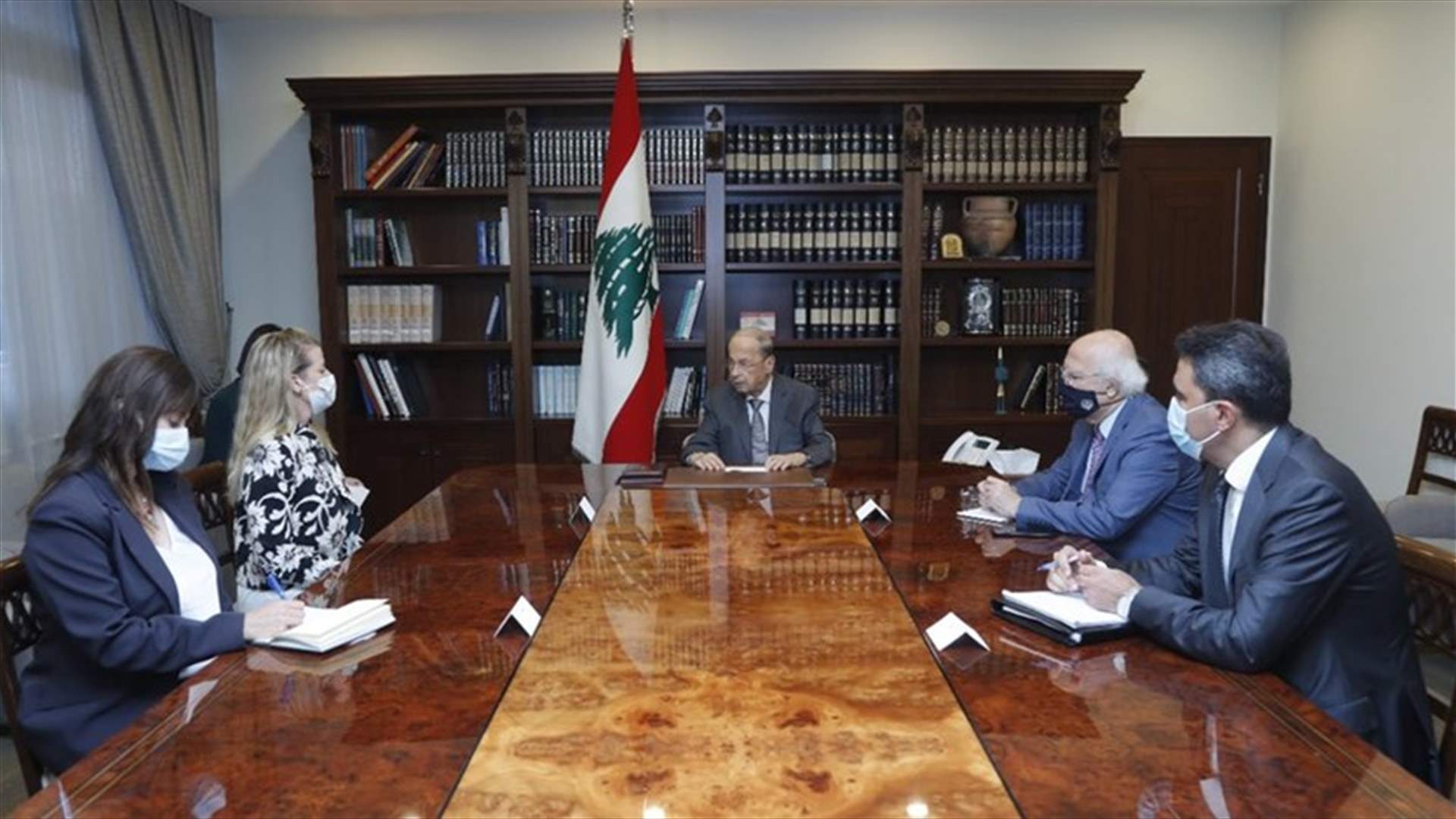 عون للرئيسة الجديدة لبعثة اللجنة الدولية للصليب الأحمر: للمساعدة لتسهيل عودة النازحين الى بلادهم