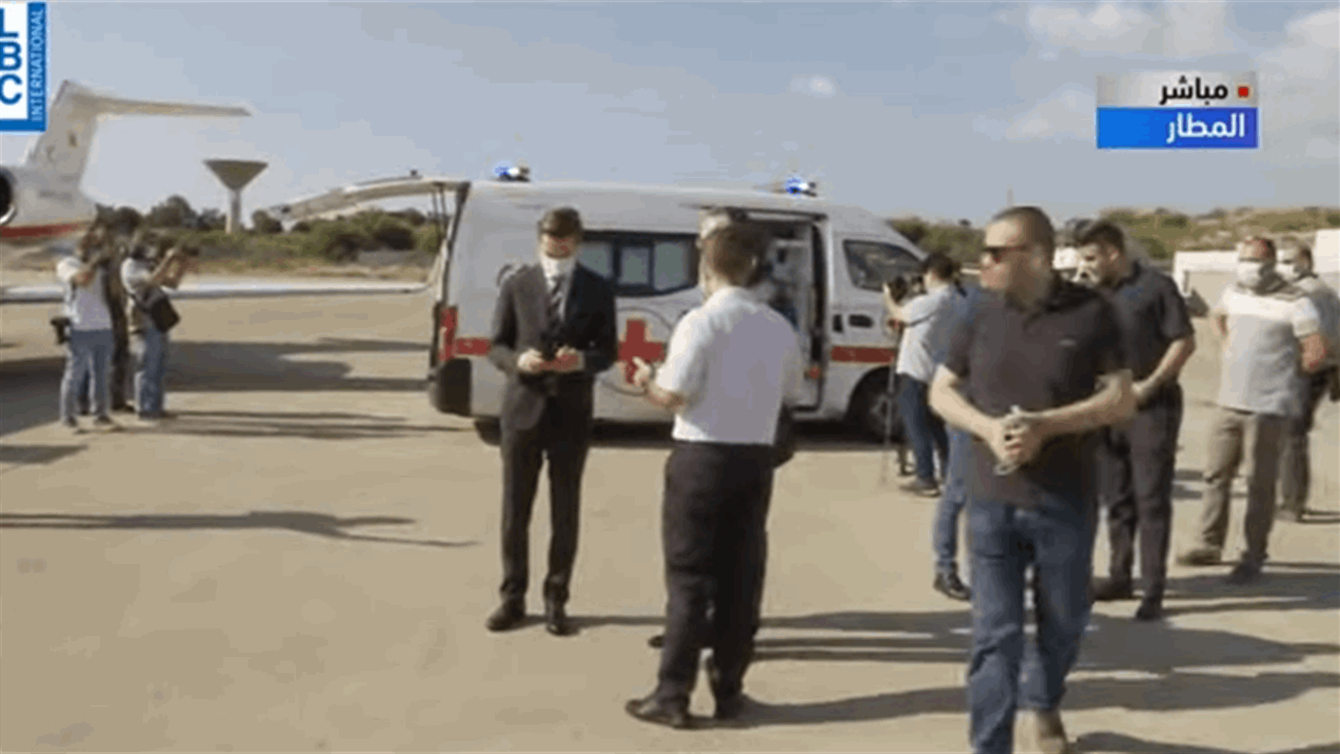 Turkish airplane arrives to Beirut airport to airlift two Altleil injured-[VIDEO]