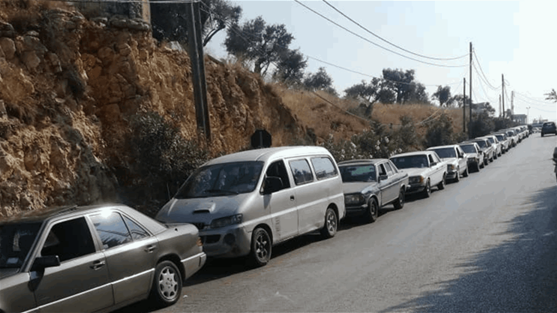 شحنة المحروقات الايرانية.. كيف علّقت مصادر نيابية غير معارضة لحزب الله عبر "الشرق الأوسط"؟