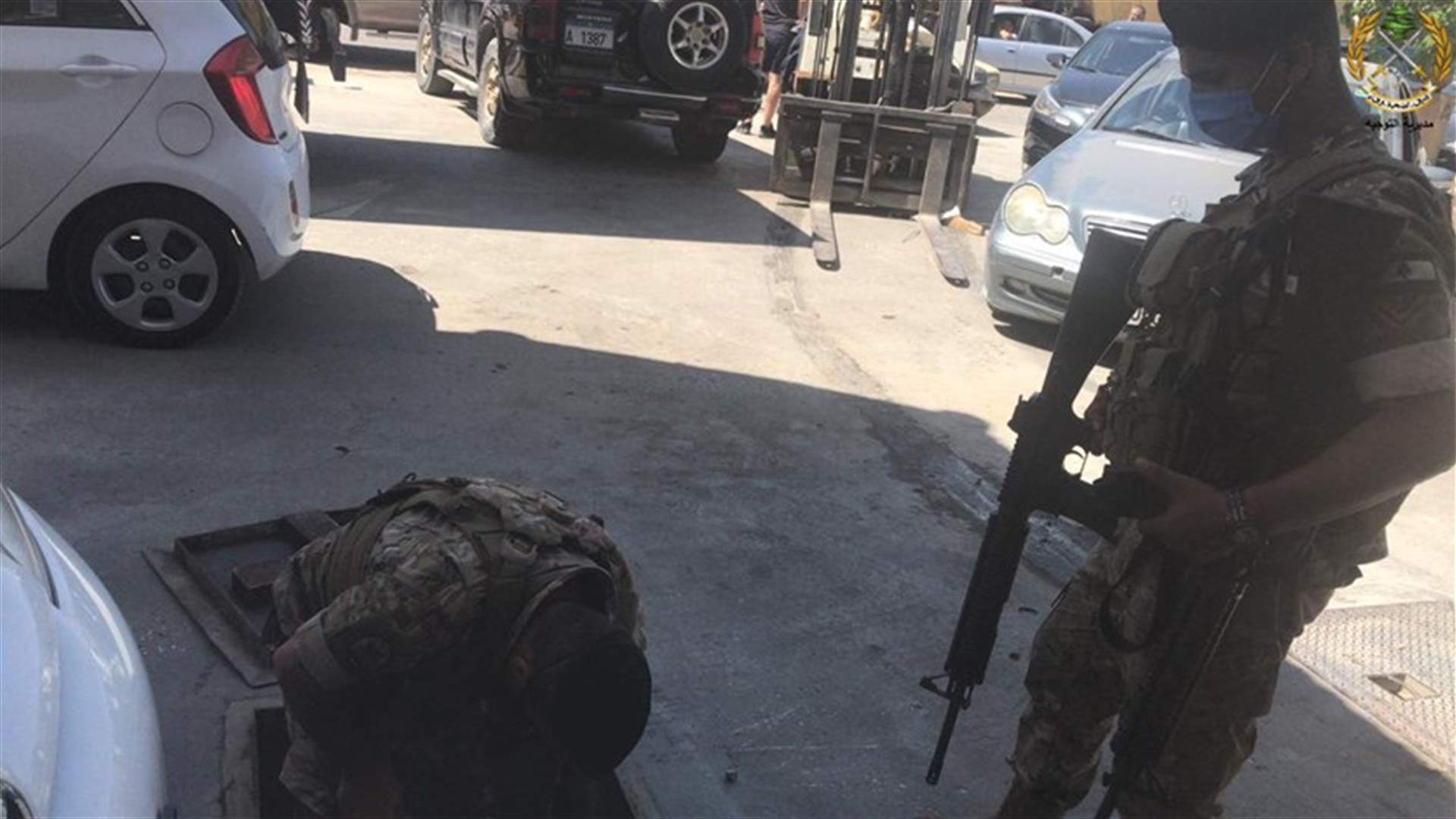 الجيش: مصادرة 19 الف ليتر من البنزين من محطة في رميش